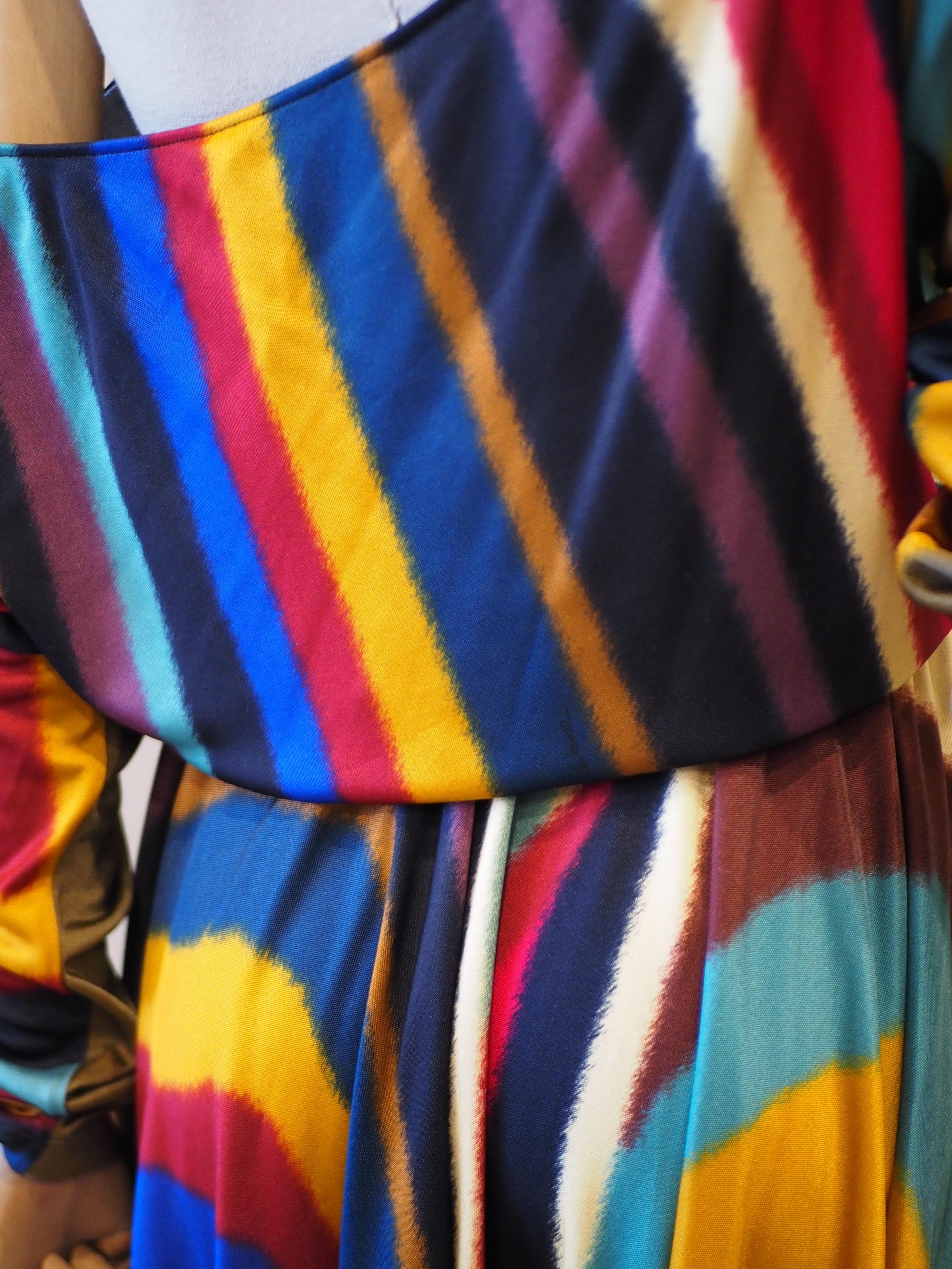 Robe multicolore Roberto Cavalli NWOT 8