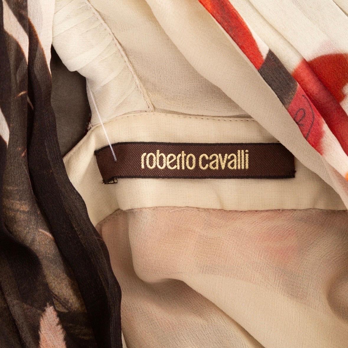 Roberto Cavalli Off-White - Robe longue à col licou en soie imprimée de plumes en vente 4