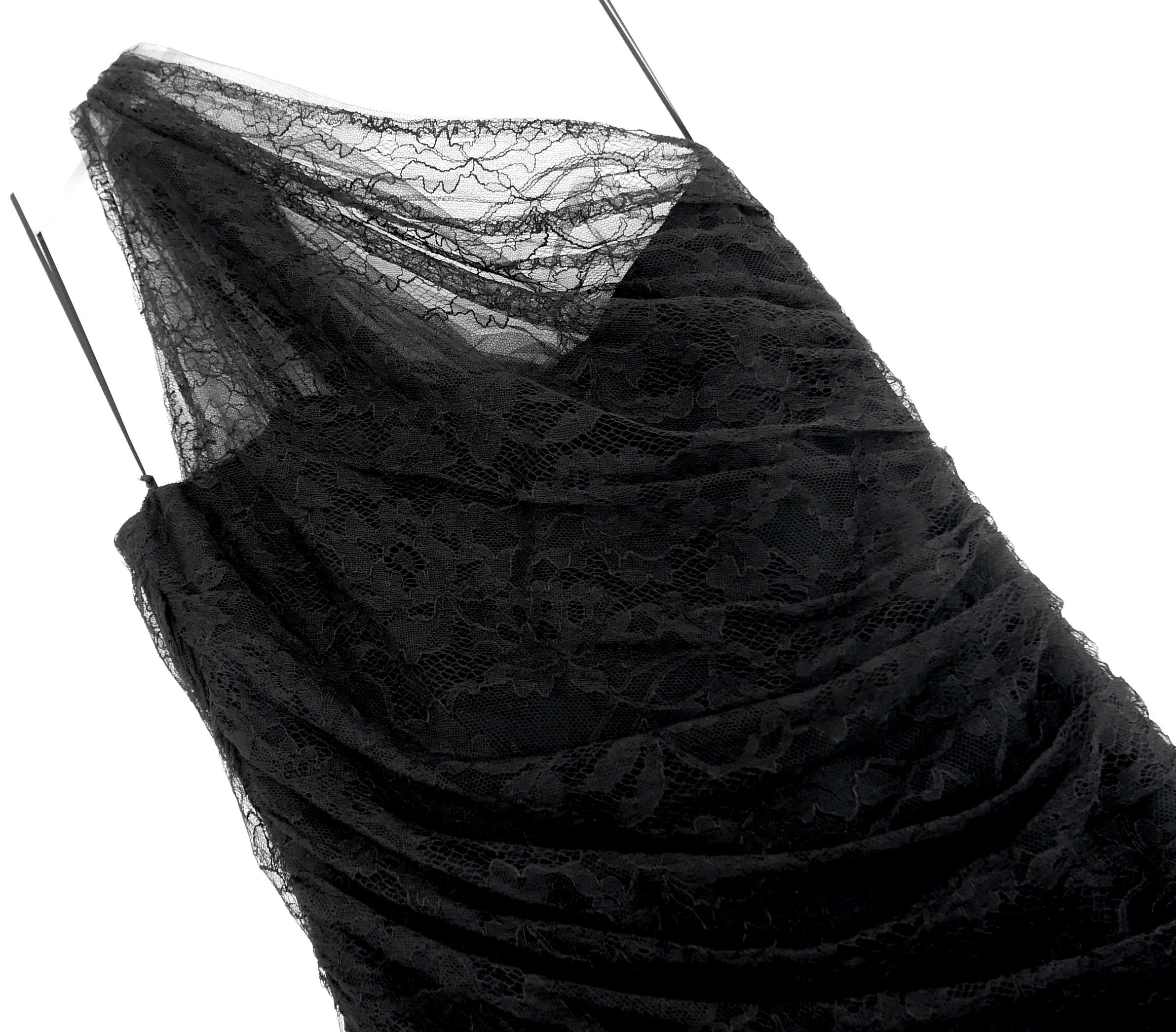 Roberto Cavalli Ein-Schulter-Kleid aus schwarzer Spitze im Zustand „Neu“ im Angebot in London, GB