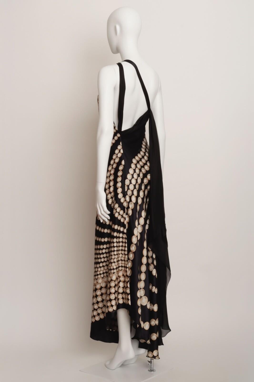 Roberto Cavalli - Robe longue asymétrique en soie noire crème or en vente 1