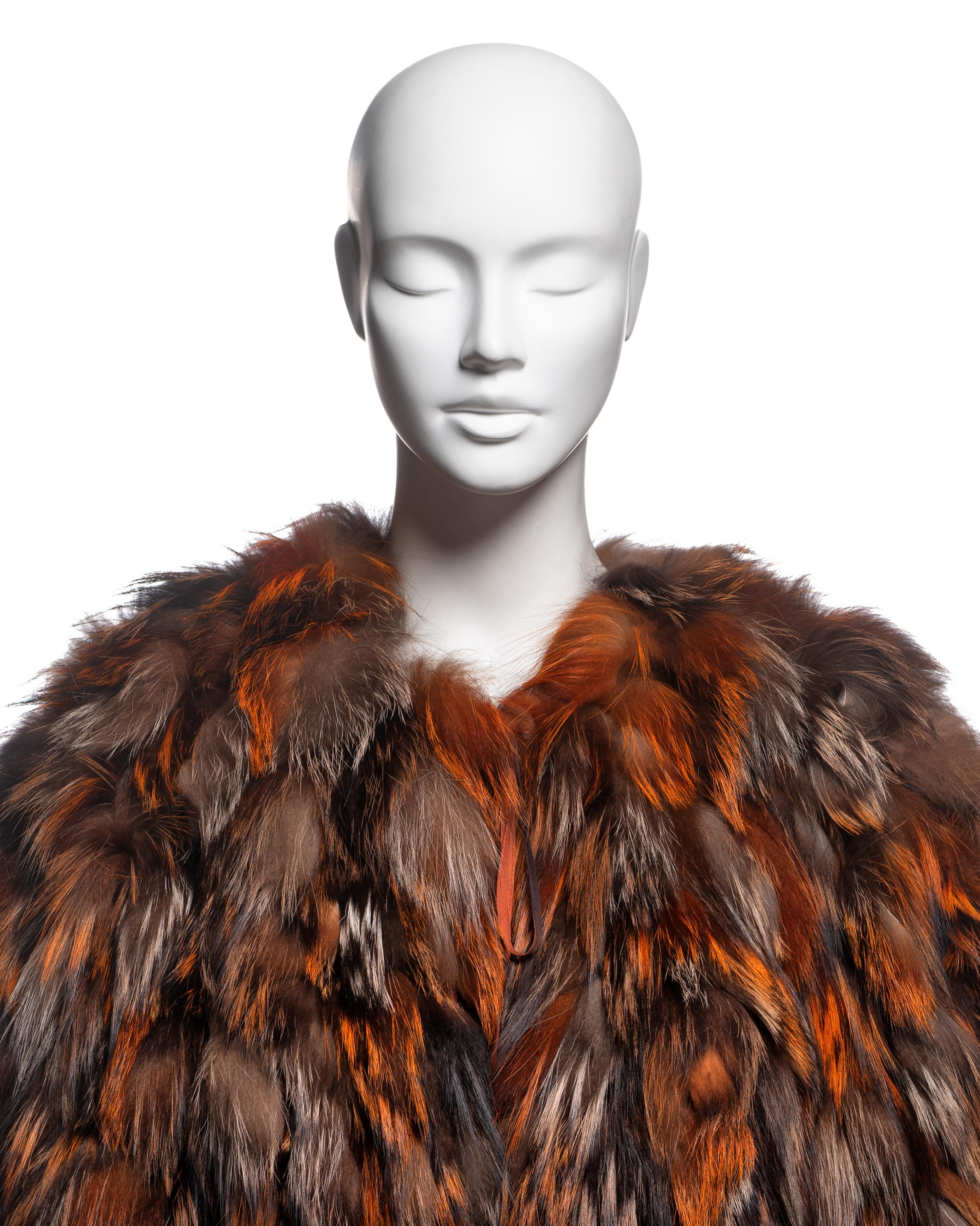 Noir Roberto Cavalli Cape en fourrure de renard orange, FW 2000 en vente