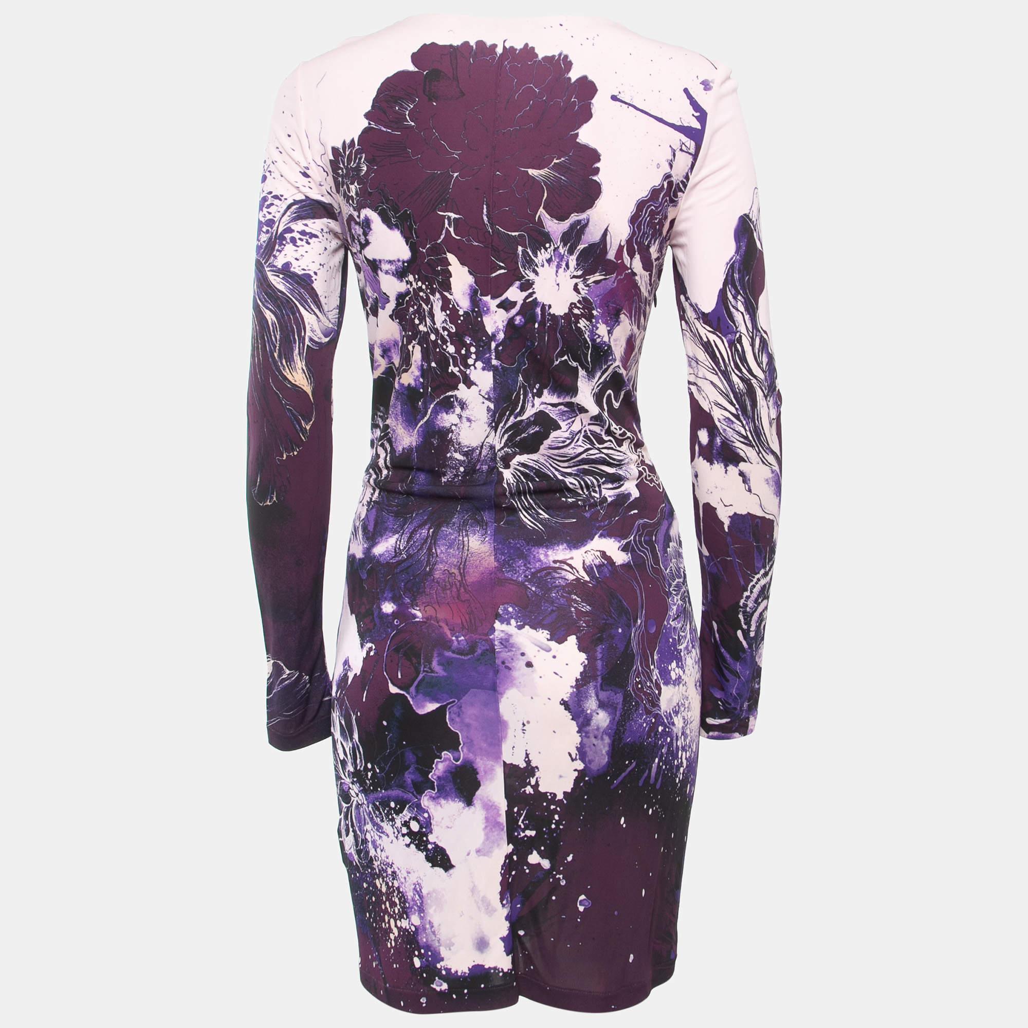 Experience the joy of expert tailoring with this designer dress for women. Meticulously made it offers a flawless fit and luxe details ensuring unmatched comfort. Its classic design makes it suitable for any occasion elevating your style