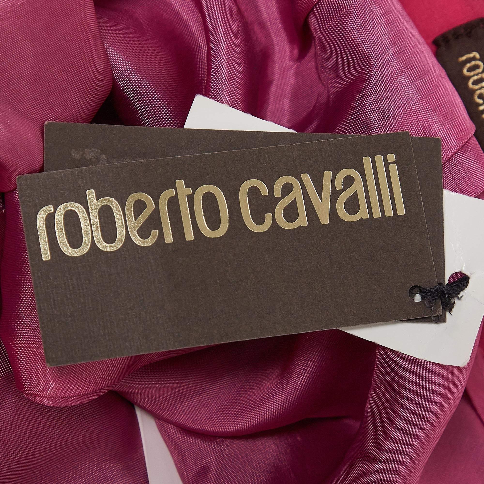 Roberto Cavalli Pink Sequin Shorts XS In New Condition For Sale In Dubai, Al Qouz 2
