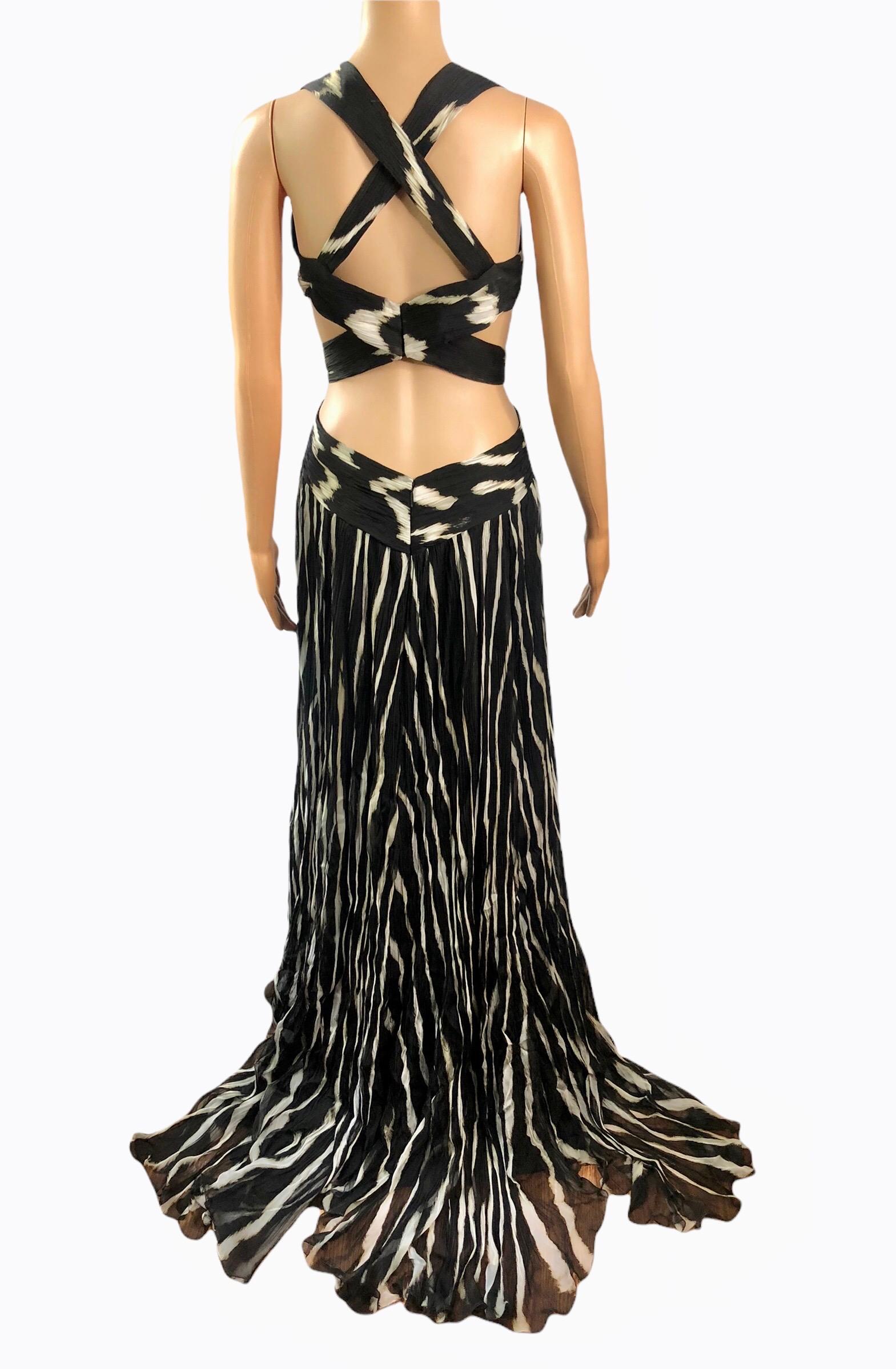 Roberto Cavalli Plunged Décolleté Cutout Back Zebra Print Evening Dress Gown For Sale 2
