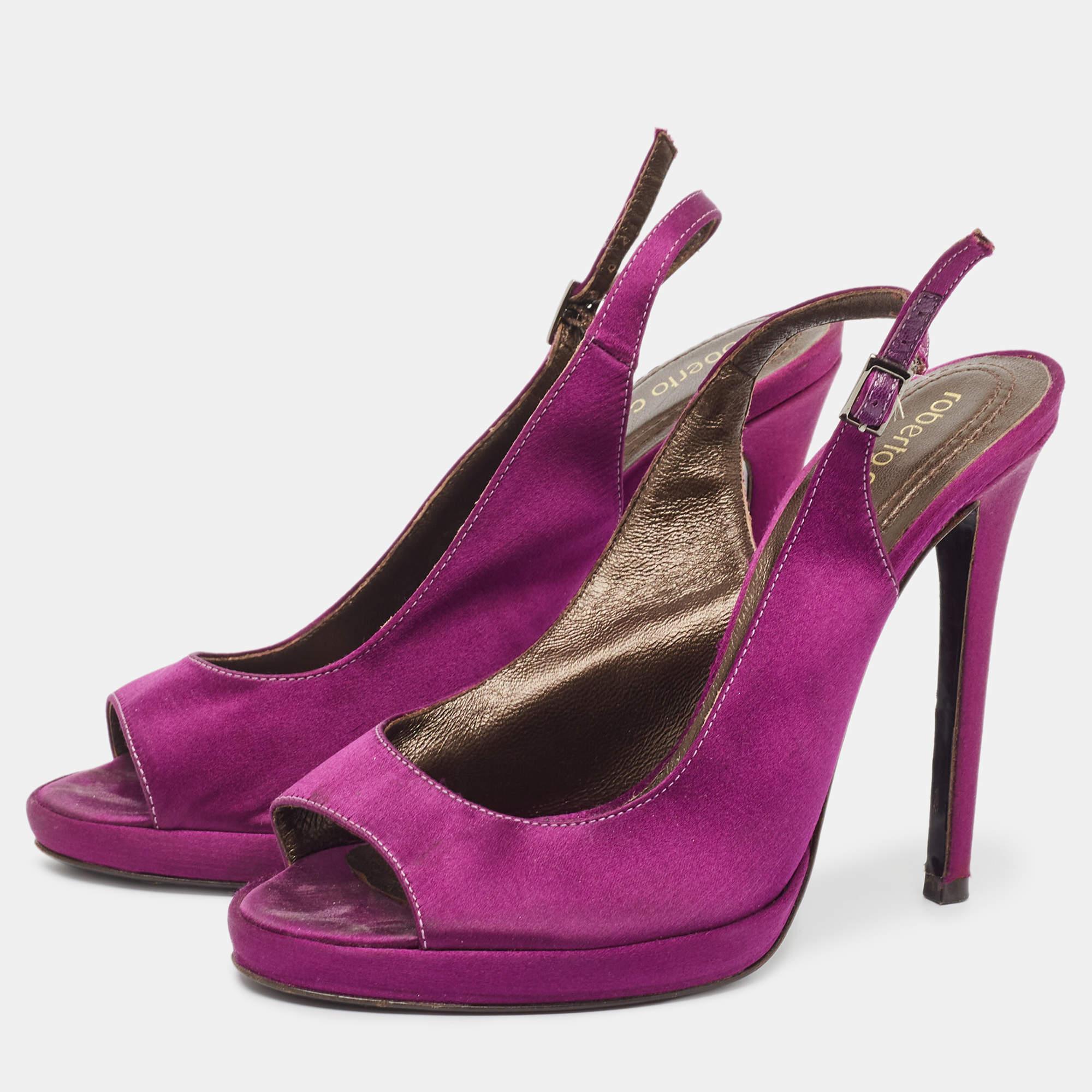 Complement your well put together outfit with these authentic designer shoes. Timeless and classy they have an amazing construction for enduring quality and comfortable fit.
