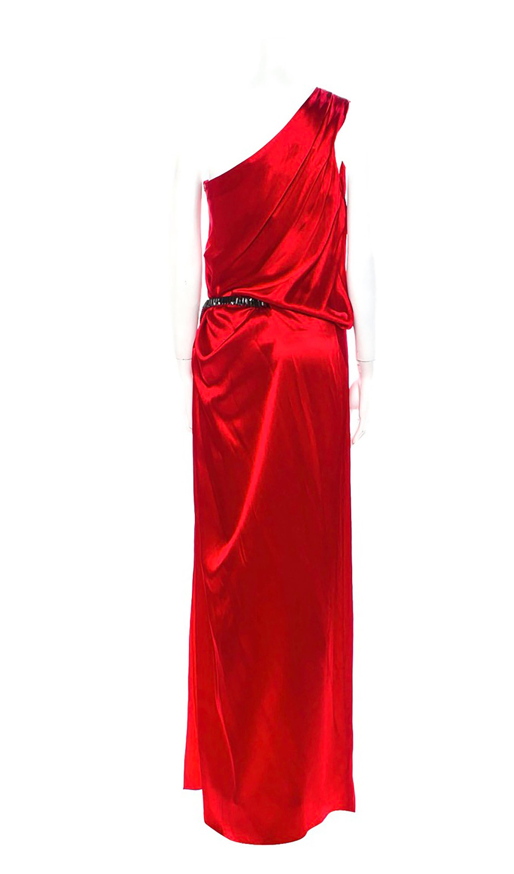 Roberto Cavalli Red One Shoulder Evening Gown
68% acetate, 32% viscose, combo 100% silk
Condition: Excellent
29
