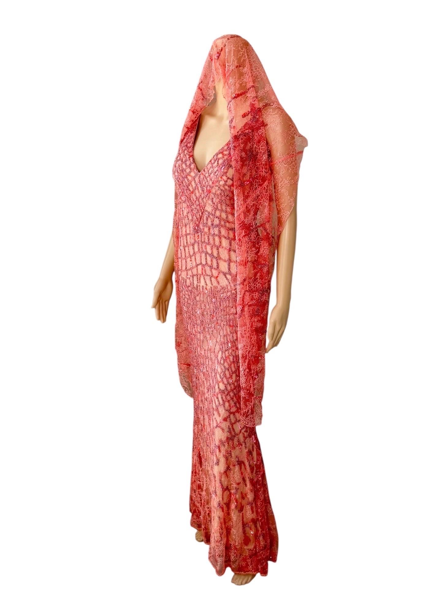 Roberto Cavalli Resort 2014 Embellished Lace Evening Dress and Shawl 2 Piece Set (Ensemble 2 pièces en dentelle ornée) en vente 12