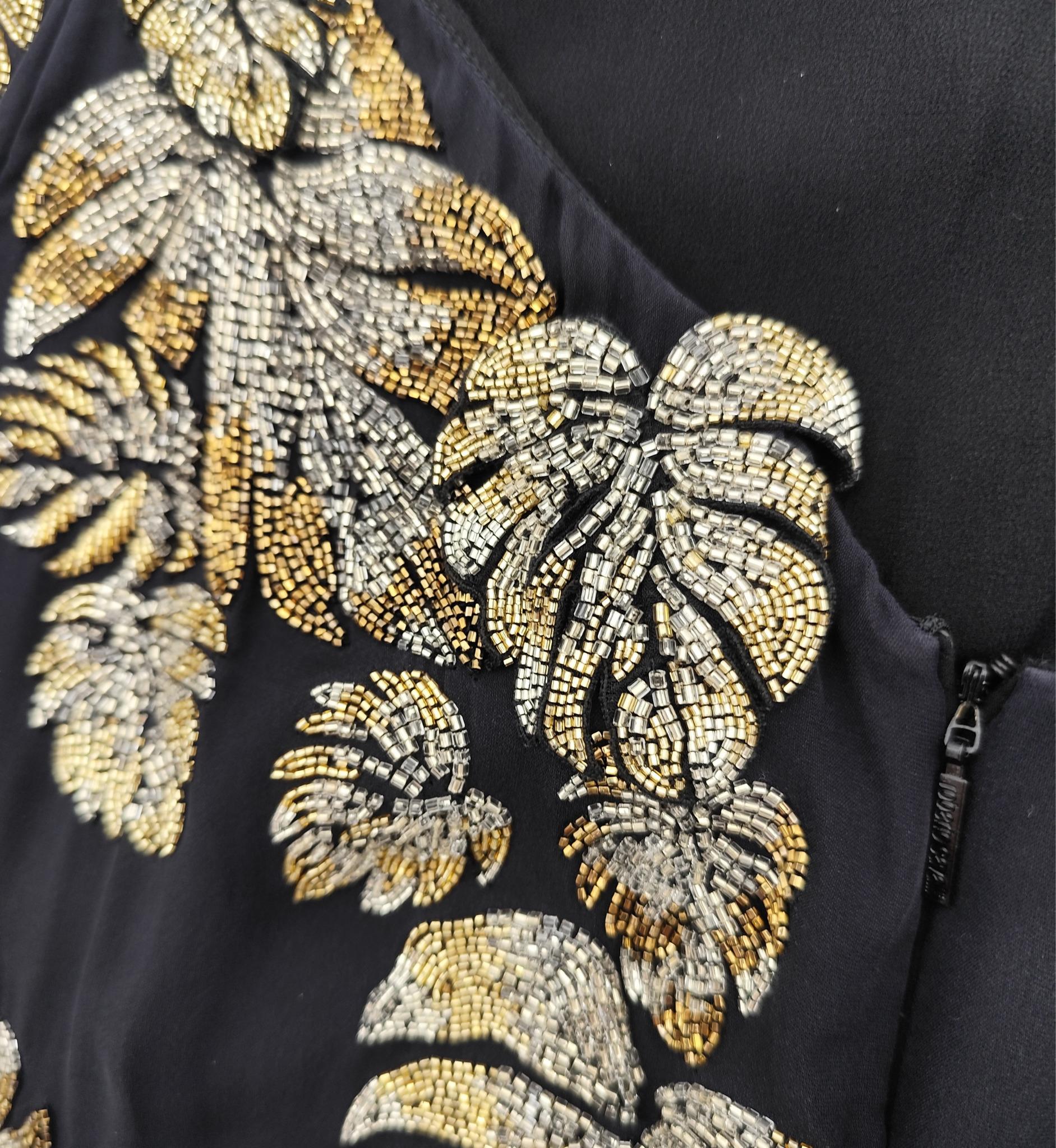 Roberto Cavalli Resort 2016 - Robe en soie noire à dos ouvert, ornée de perles argentées. en vente 11
