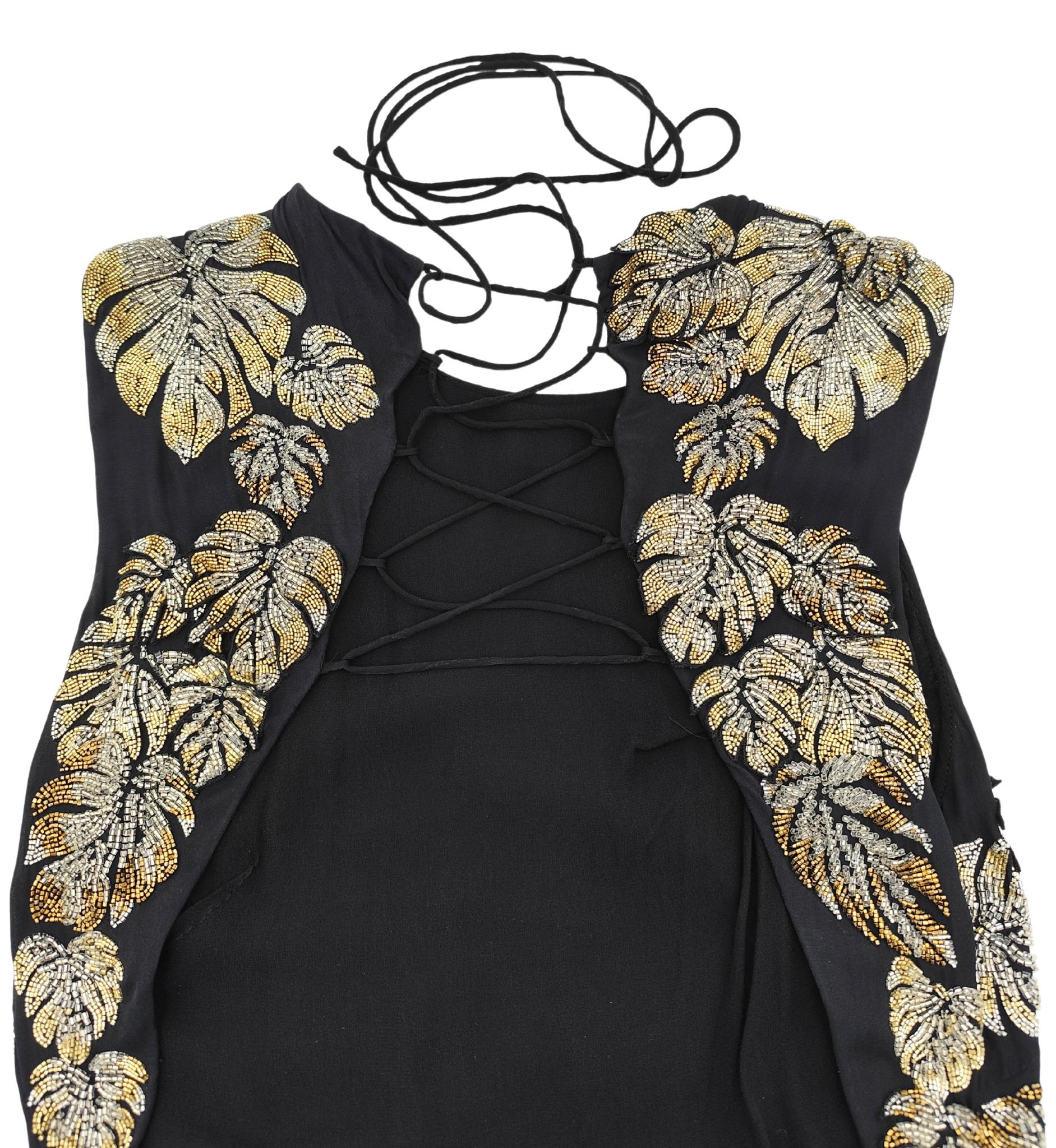 Roberto Cavalli Resort 2016 - Robe en soie noire à dos ouvert, ornée de perles argentées. en vente 4