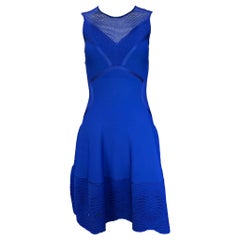 Roberto Cavalli Resort Vestido de punto azul con recortes, 2015