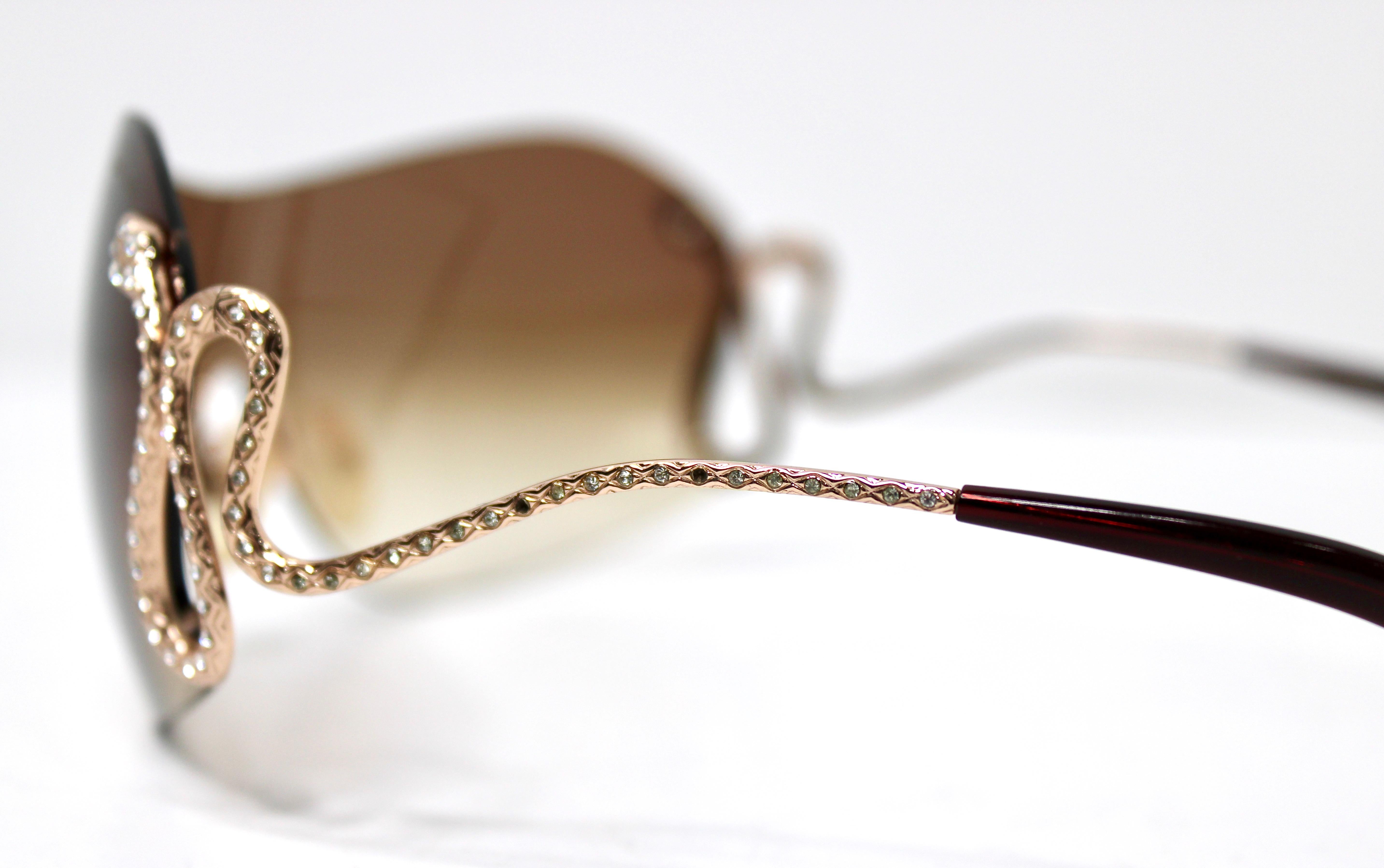 Roberto Cavalli - Occhiali da sole a scudo oversize con motivo a serpente con strass, circa Y2K in vendita 4