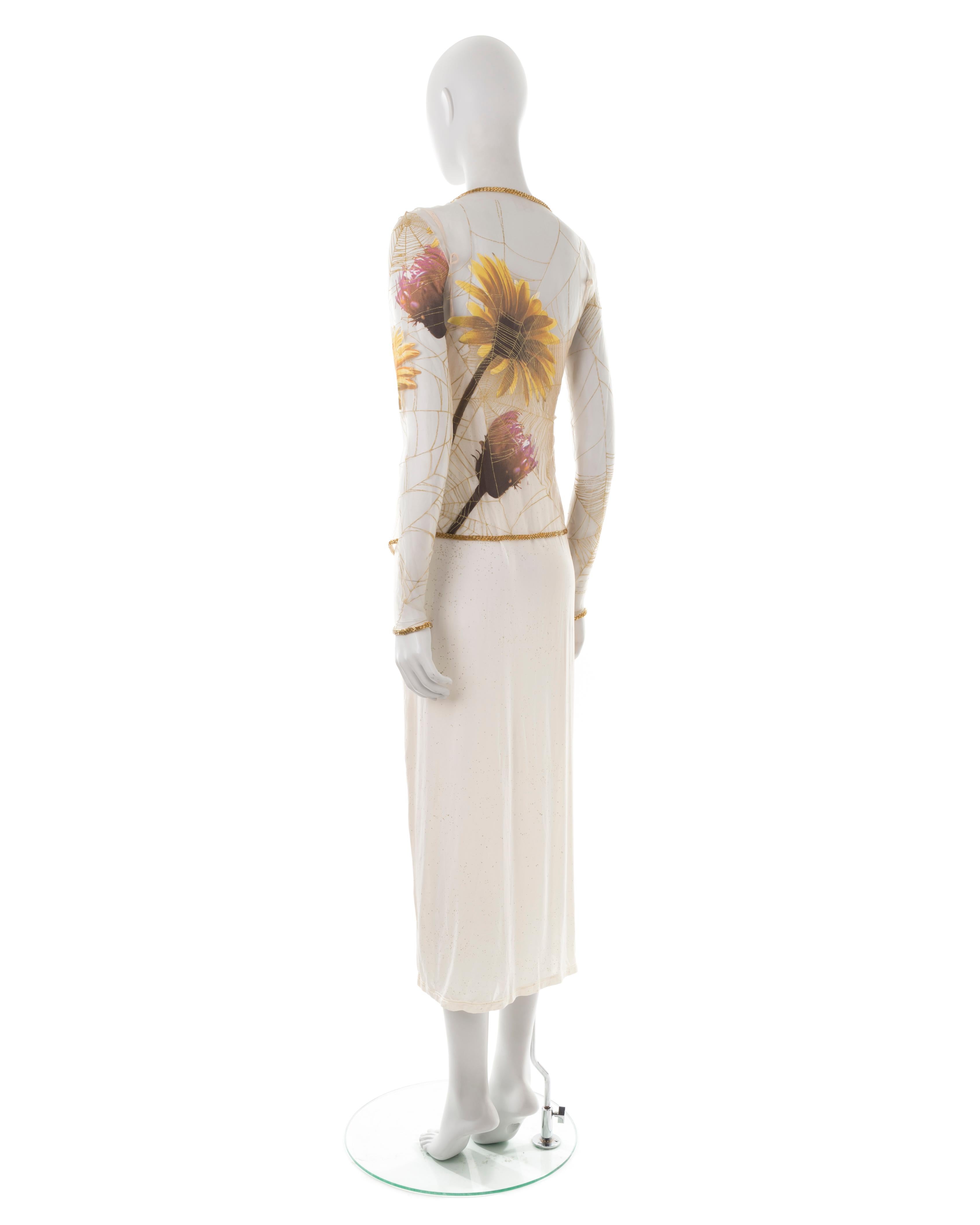 Roberto Cavalli S/S 1999 robe ombrée crème pailletée maille + cardigan fleuri perlé Pour femmes en vente