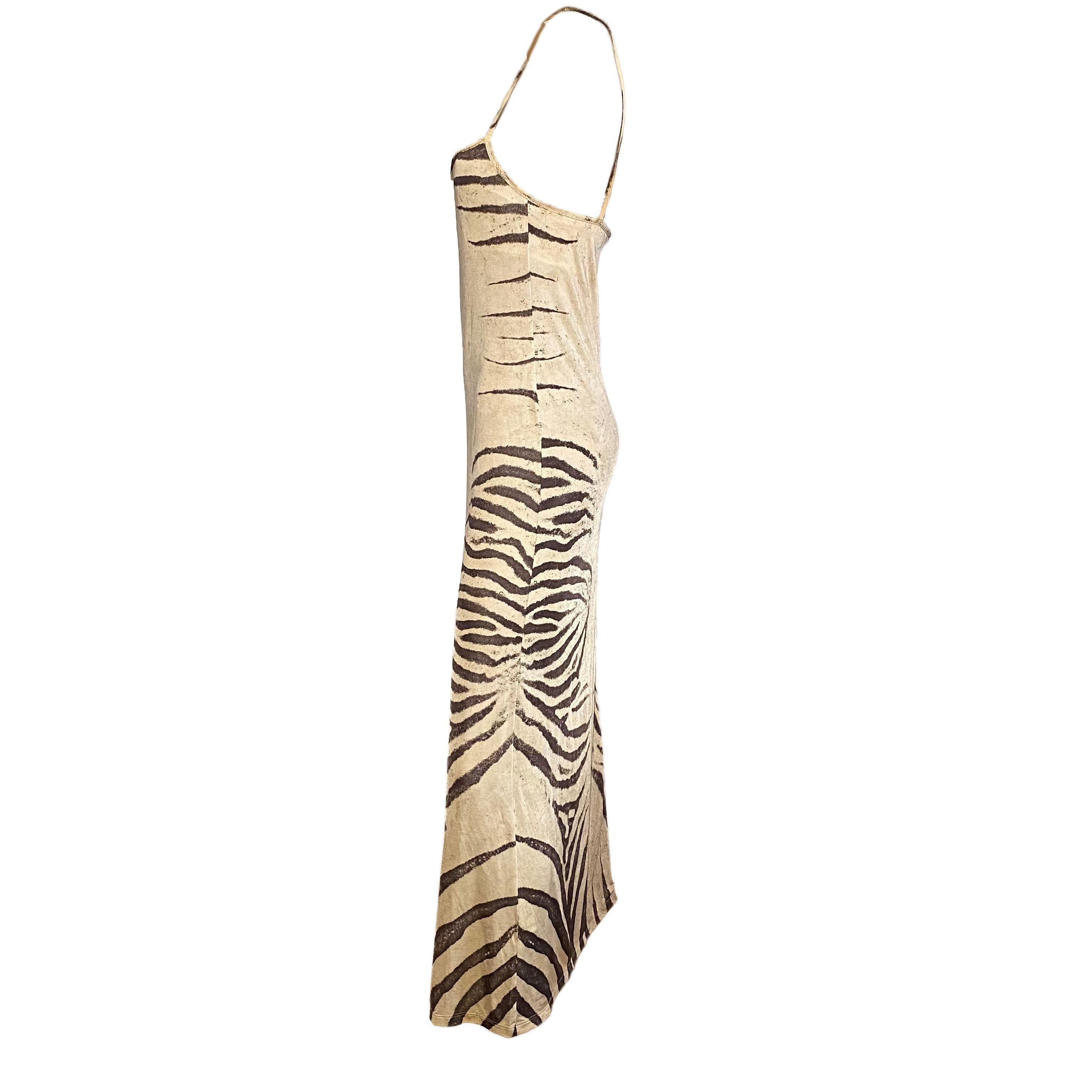 Roberto Cavalli long spaghetti strap dress with Ivory/Brown Zebra print from the Spring Summer 1999 collection.

Size S, can fit bigger sizes as the fabric is very stretchable

90% Polyamide
10% Elastane

Measurements:

Bust: 72 cm / 28,3