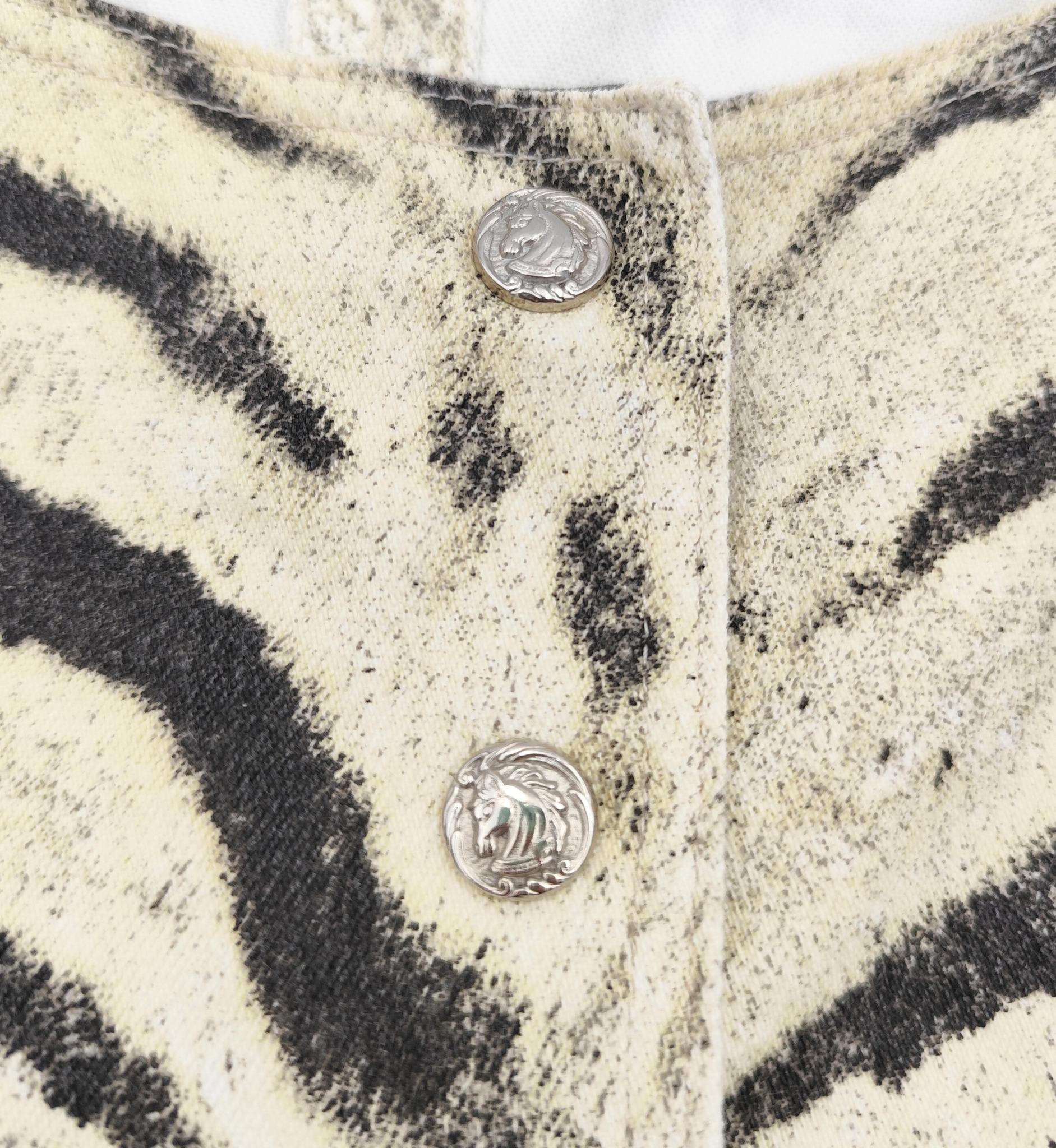 Roberto Cavalli S/S 1999 chaleco vaquero con estampado de cebra en venta 6