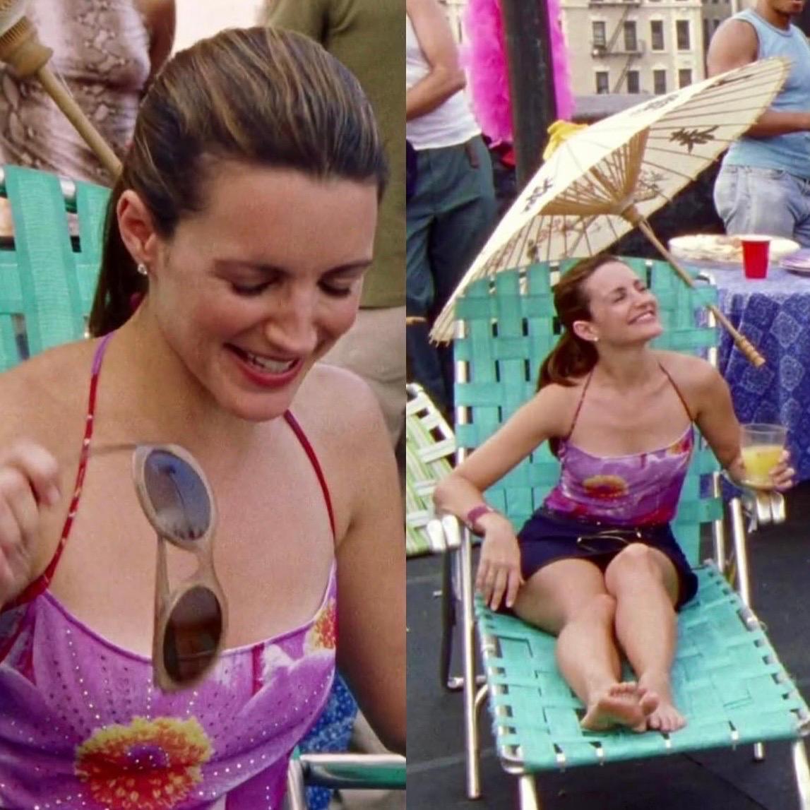 Roberto Cavalli S/S 2000 - Robe à fleurs rouges et violettes Pour femmes en vente