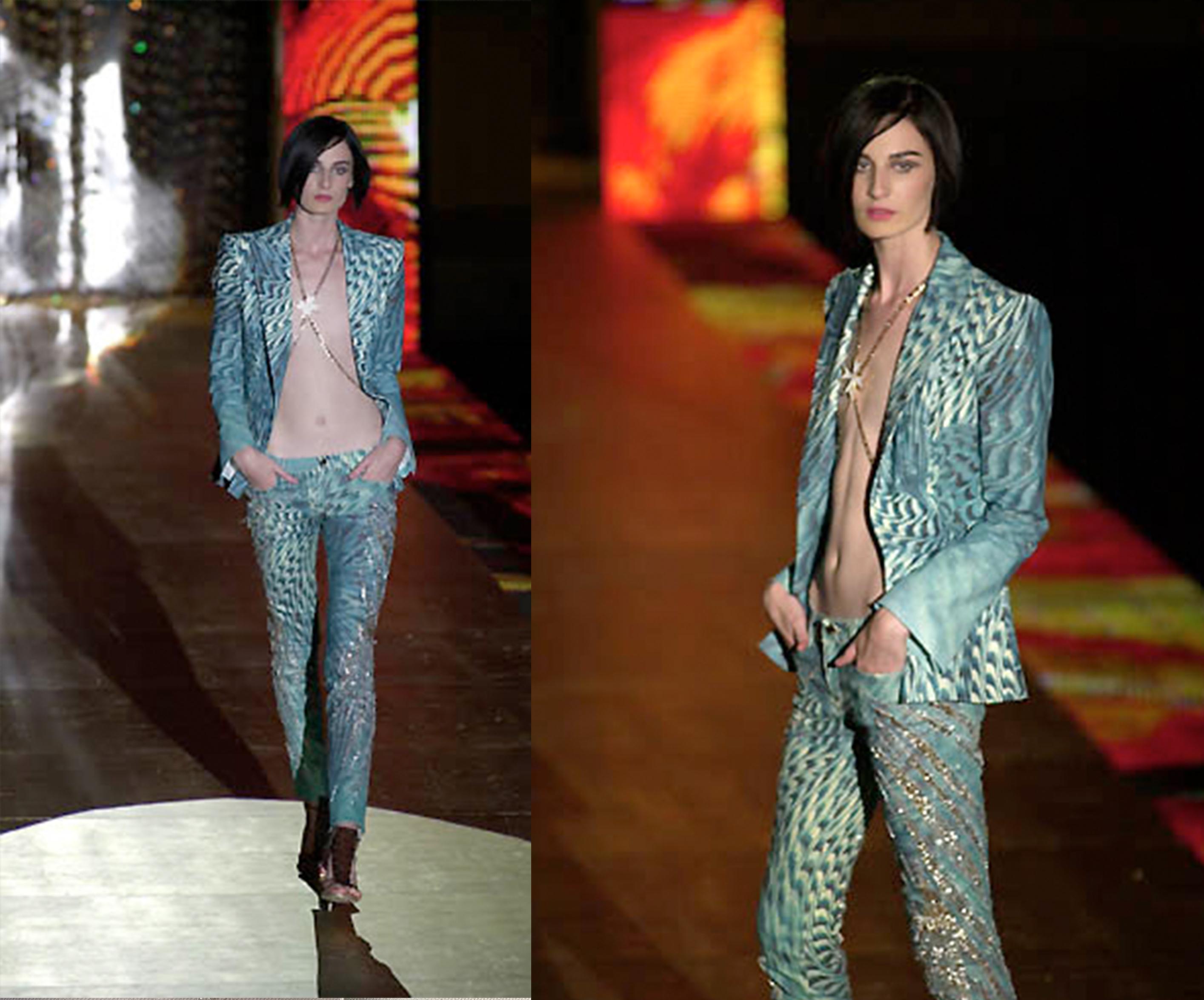 Veste de défilé Roberto Cavalli S/S 2001 avec chaîne en métal doré - Pièce d'archive non portée en vente 2