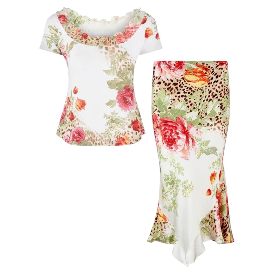 Roberto Cavalli S/S 2002 Conjunto de top floral de leopardo y falda de seda
