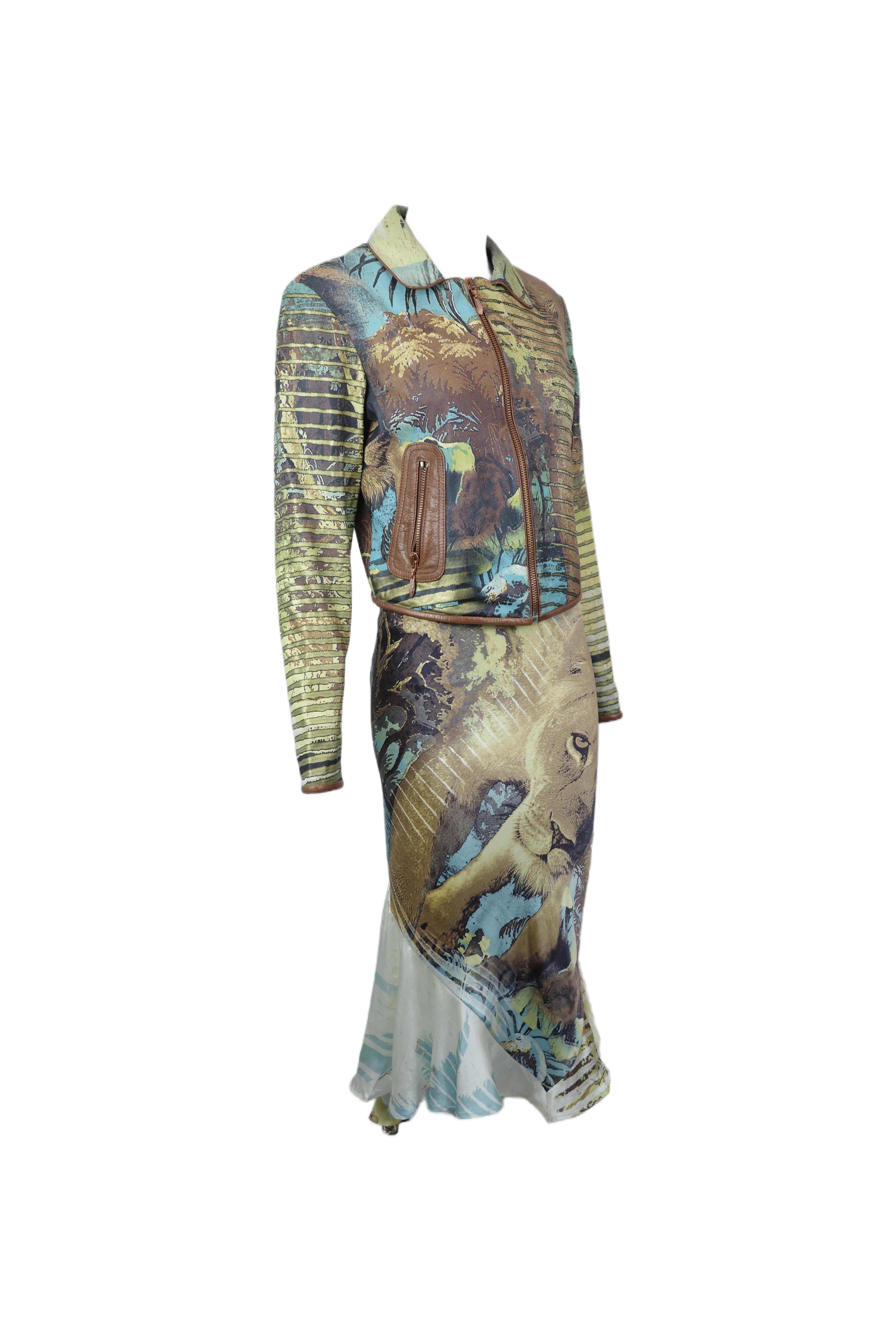 Donna Roberto Cavalli P/E 2002 Giacca x Gonna con stampa leone e Jungling in vendita