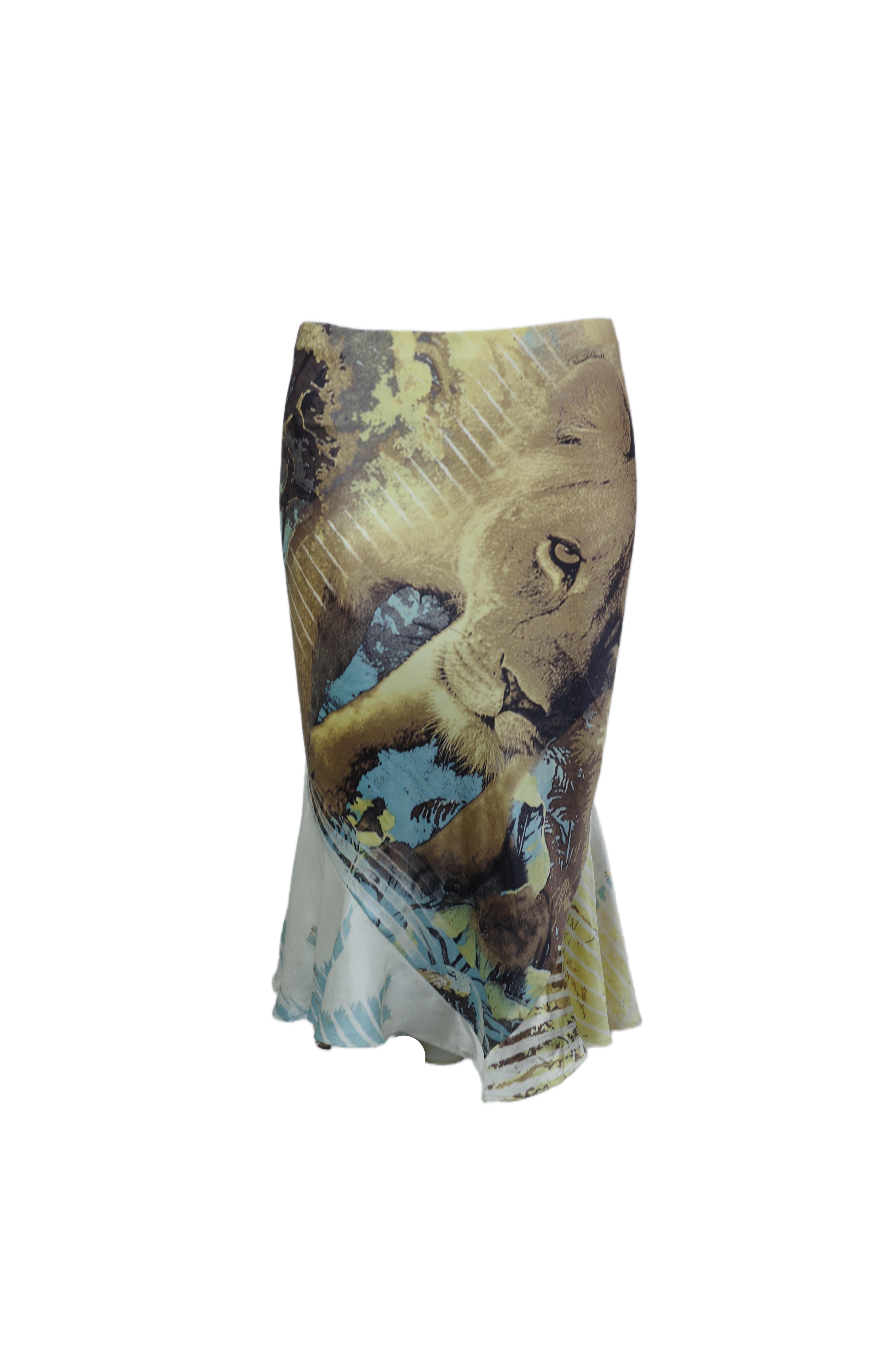 Roberto Cavalli P/E 2002 Giacca x Gonna con stampa leone e Jungling in vendita 3
