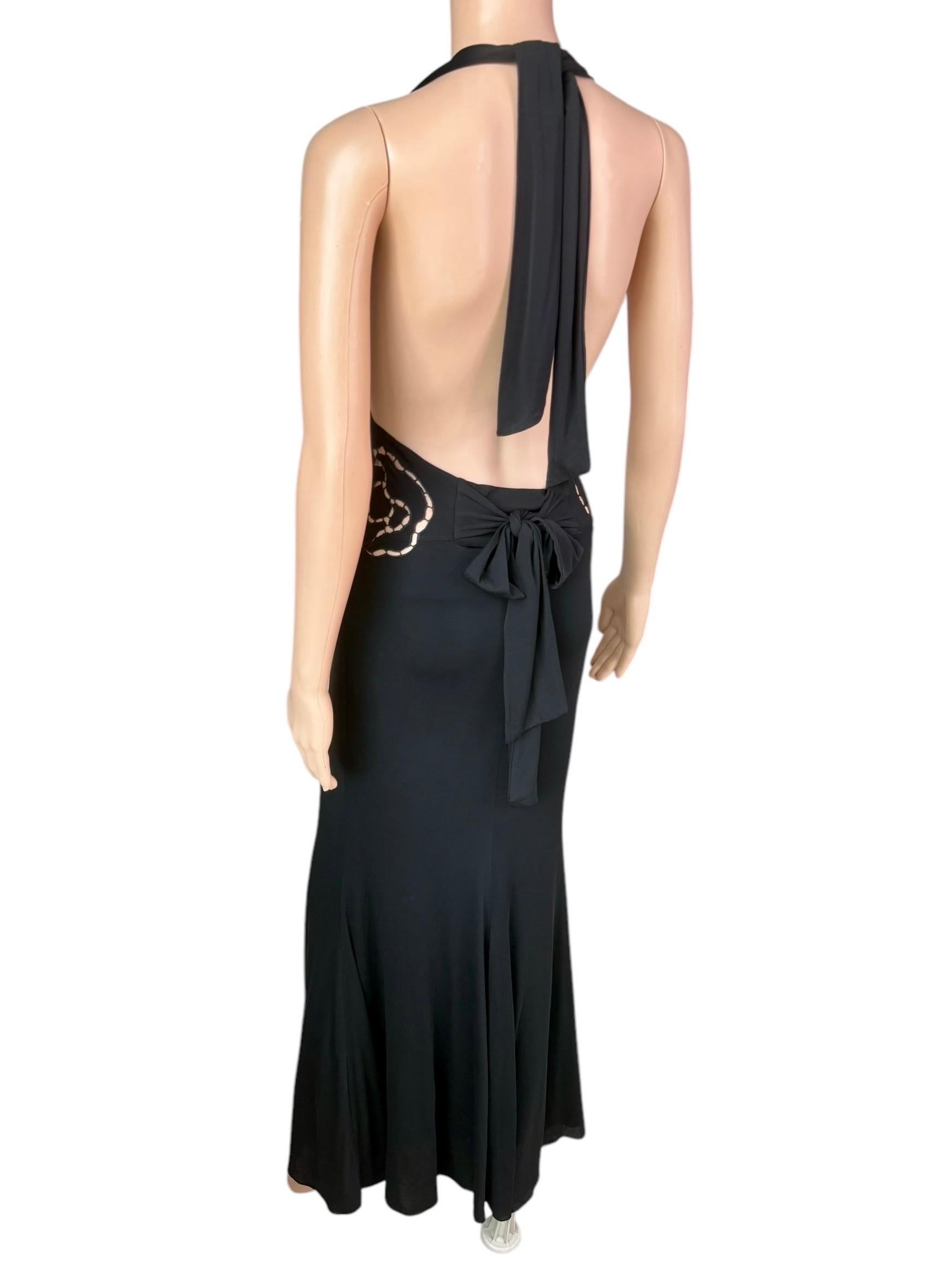Roberto Cavalli F/S 2002 Laufsteg Schwarzes Abendkleid mit tiefem Ausschnitt und Ausschnitt und tiefem Ausschnitt im Angebot 10