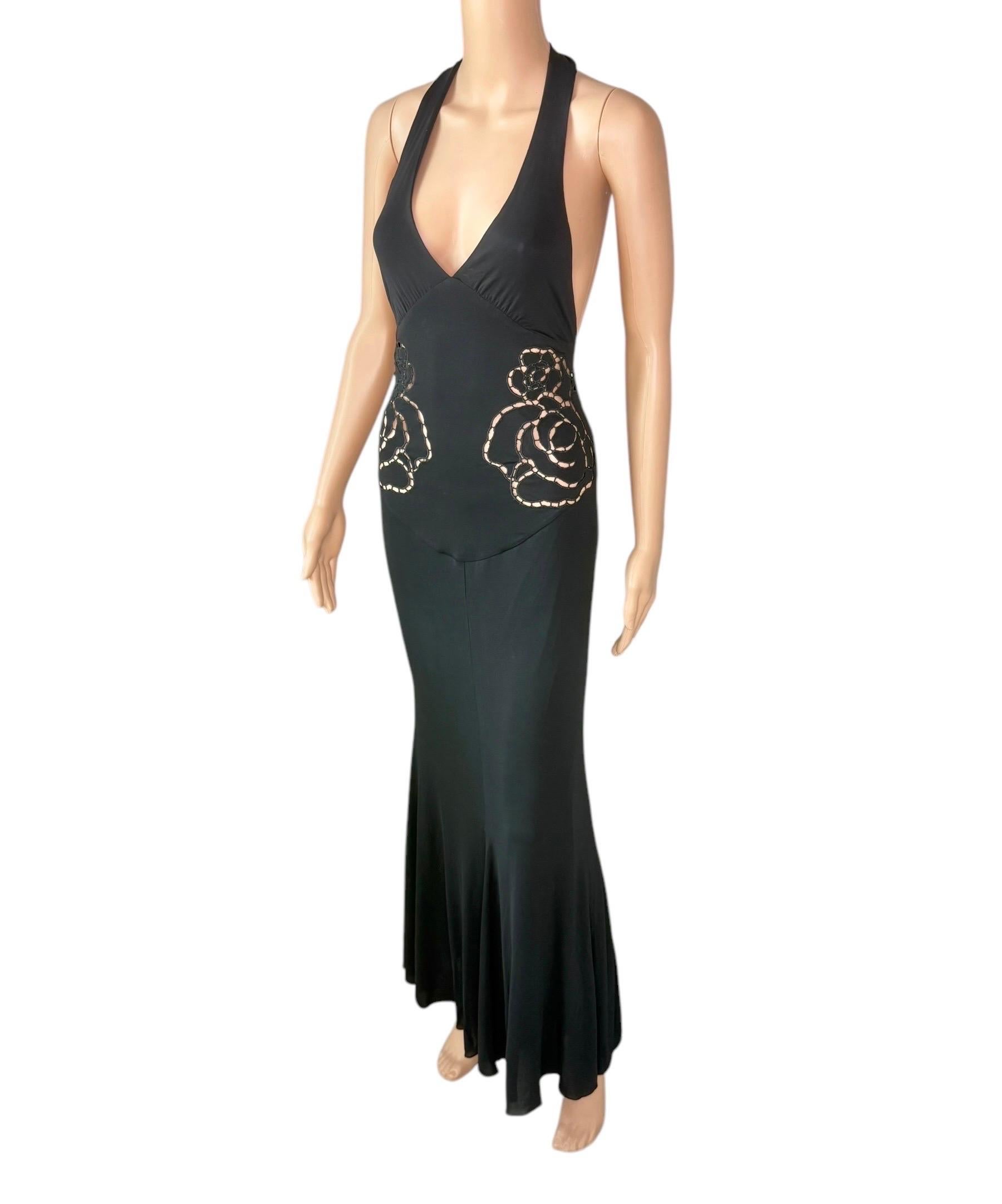 Roberto Cavalli F/S 2002 Laufsteg Schwarzes Abendkleid mit tiefem Ausschnitt und Ausschnitt und tiefem Ausschnitt im Angebot 1