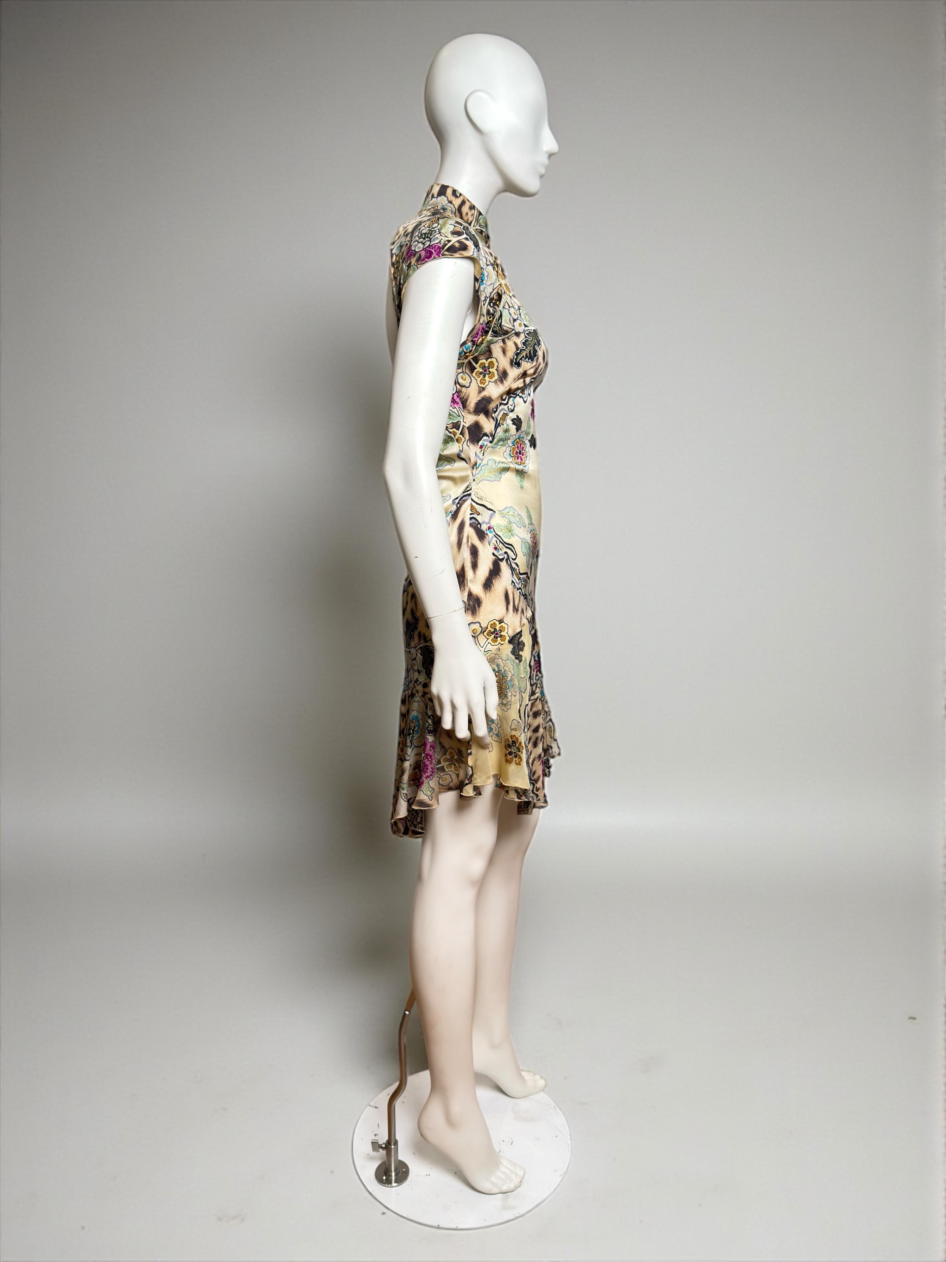 Roberto Cavalli S/S 2003 Cheongsam Chinoiserie Jaune Mini robe en soie en vente 4