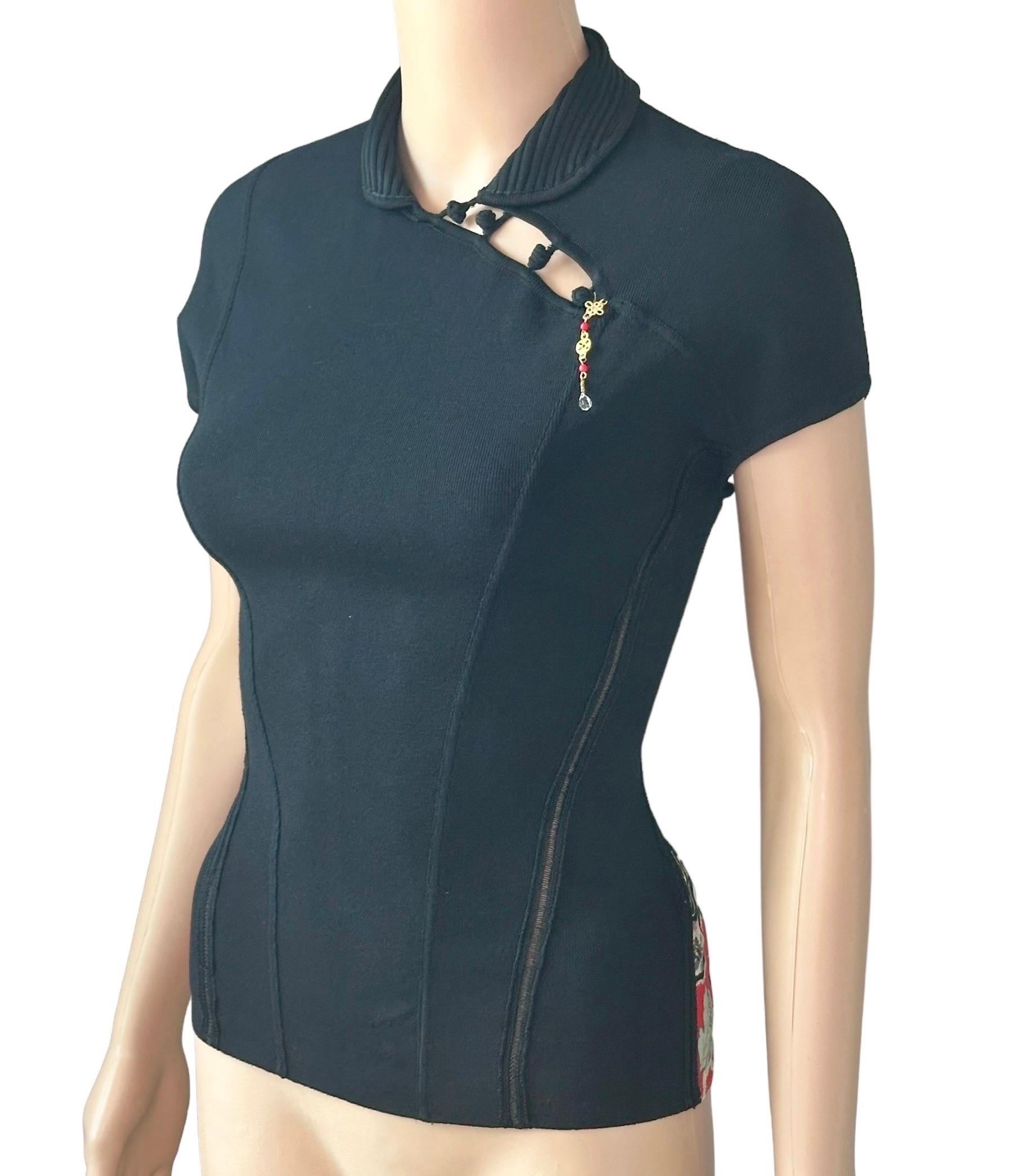 Roberto Cavalli S/S 2003 Chinoiserie Cheongsam Collar Tie Cap Sleeve Blouse Top In Good Condition For Sale In Naples, FL