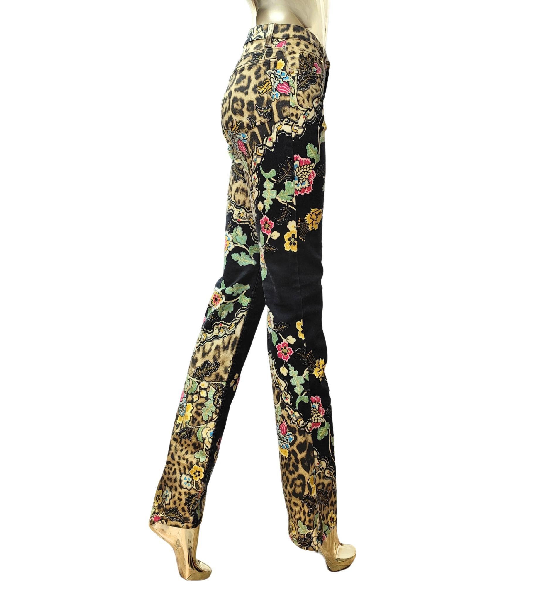 Roberto Cavalli S/S 2003 chinoiserie print black and yellow pants en Bueno estado para la venta en Milano, IT
