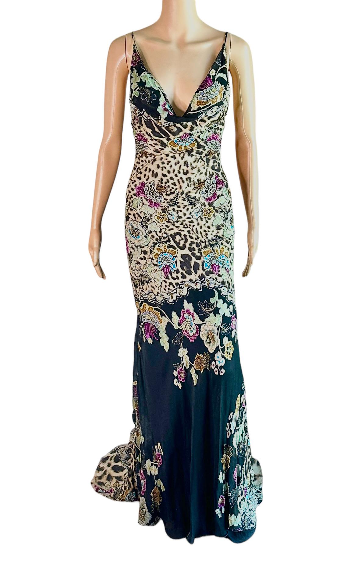 Roberto Cavalli S/S 2003 Chinoiserie Print Silk Train Maxi Evening Dress Gown For Sale 5
