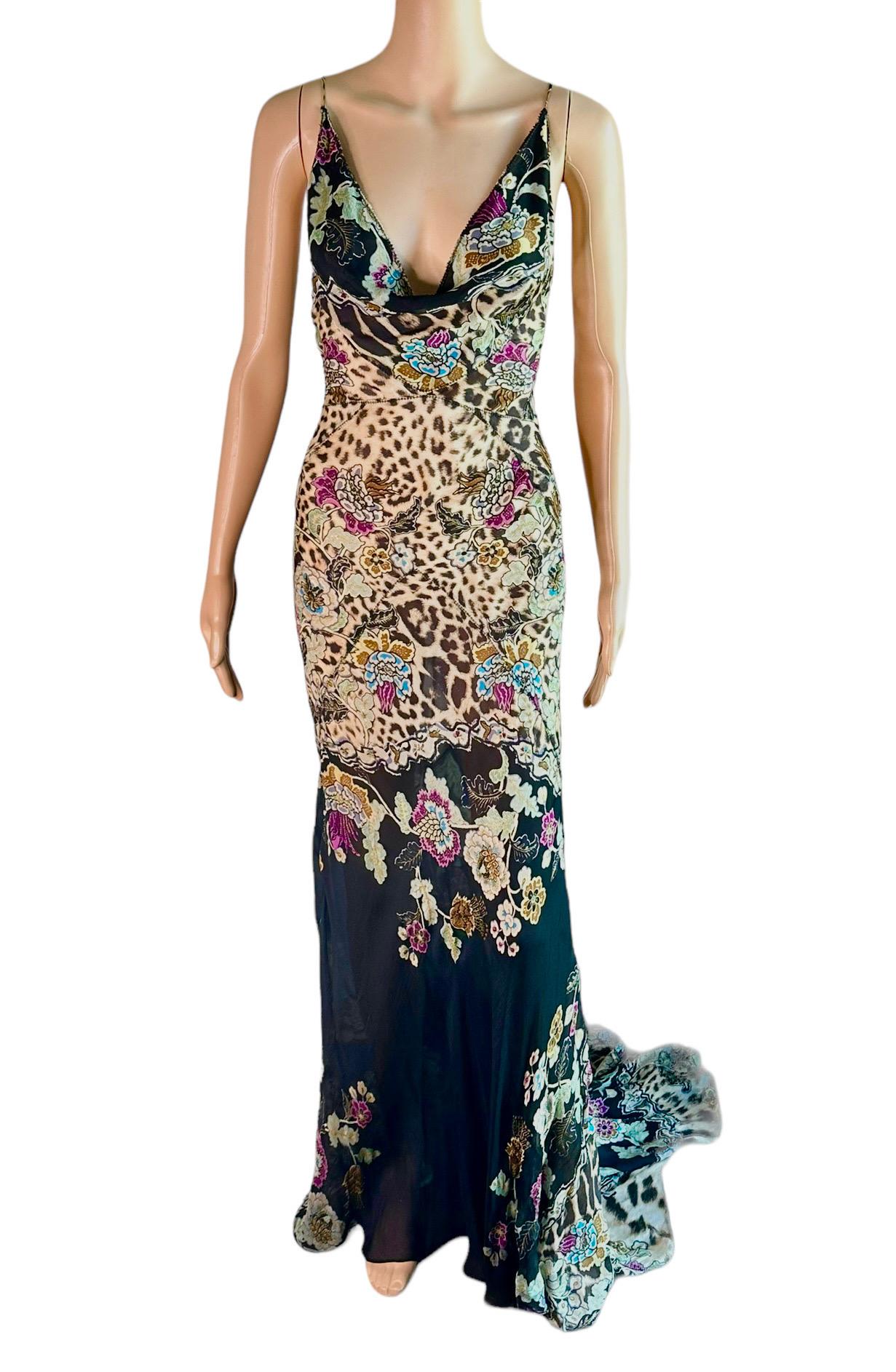 Roberto Cavalli S/S 2003 Chinoiserie Print Silk Train Maxi Evening Dress Gown For Sale 4
