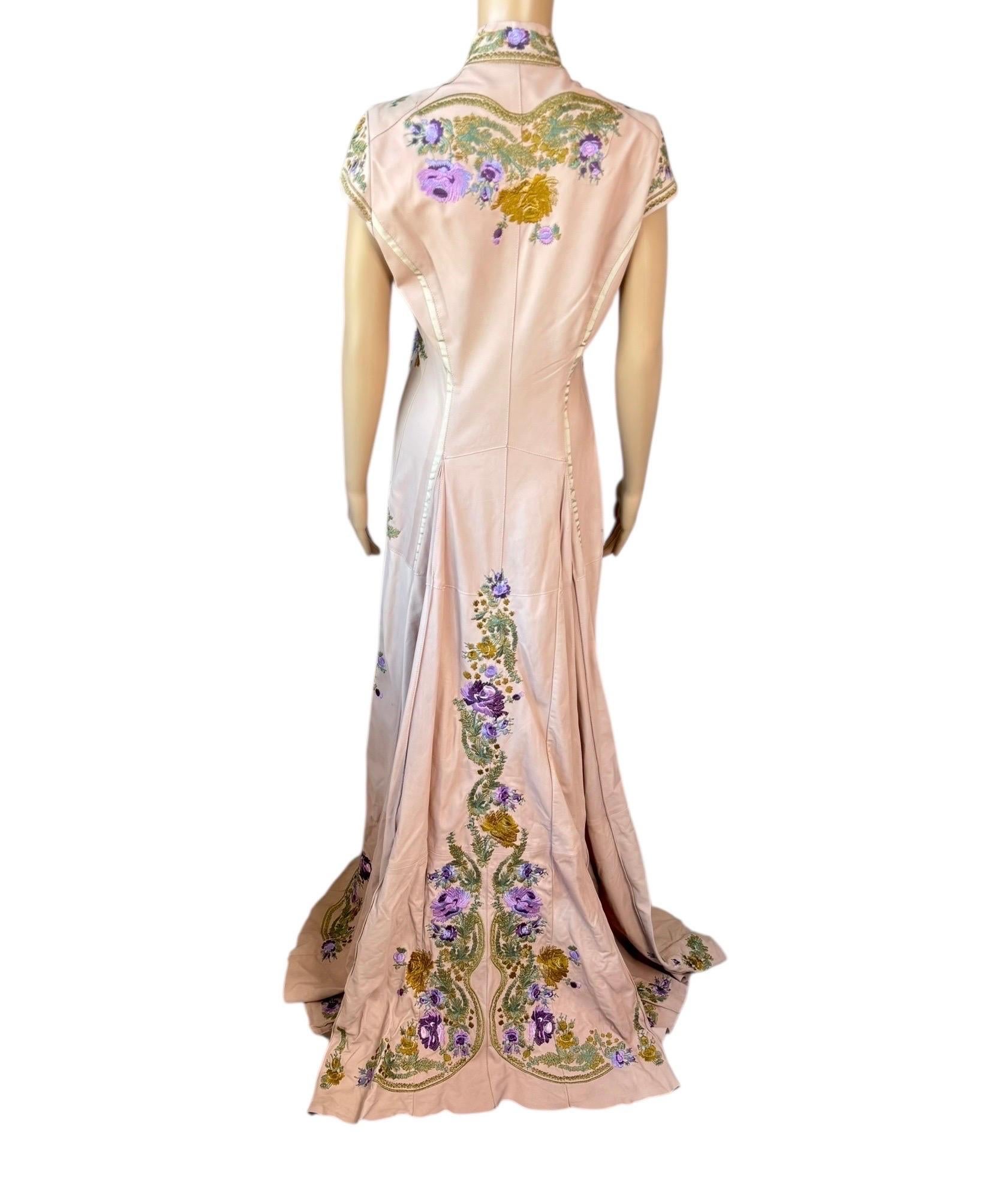 Roberto Cavalli S/S 2003 Laufsteg Leder bestickte florale Zug Jacke Mantel im Angebot 1