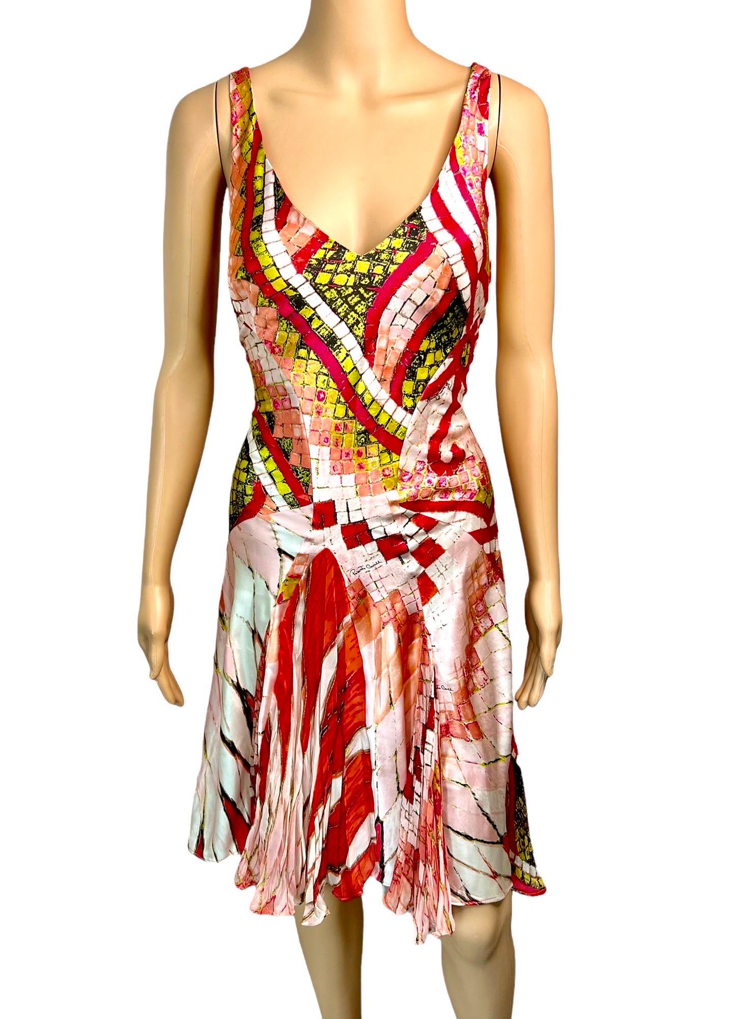Roberto Cavalli S/S 2004 Plunging Neckline Silk Dress In Excellent Condition For Sale In Naples, FL
