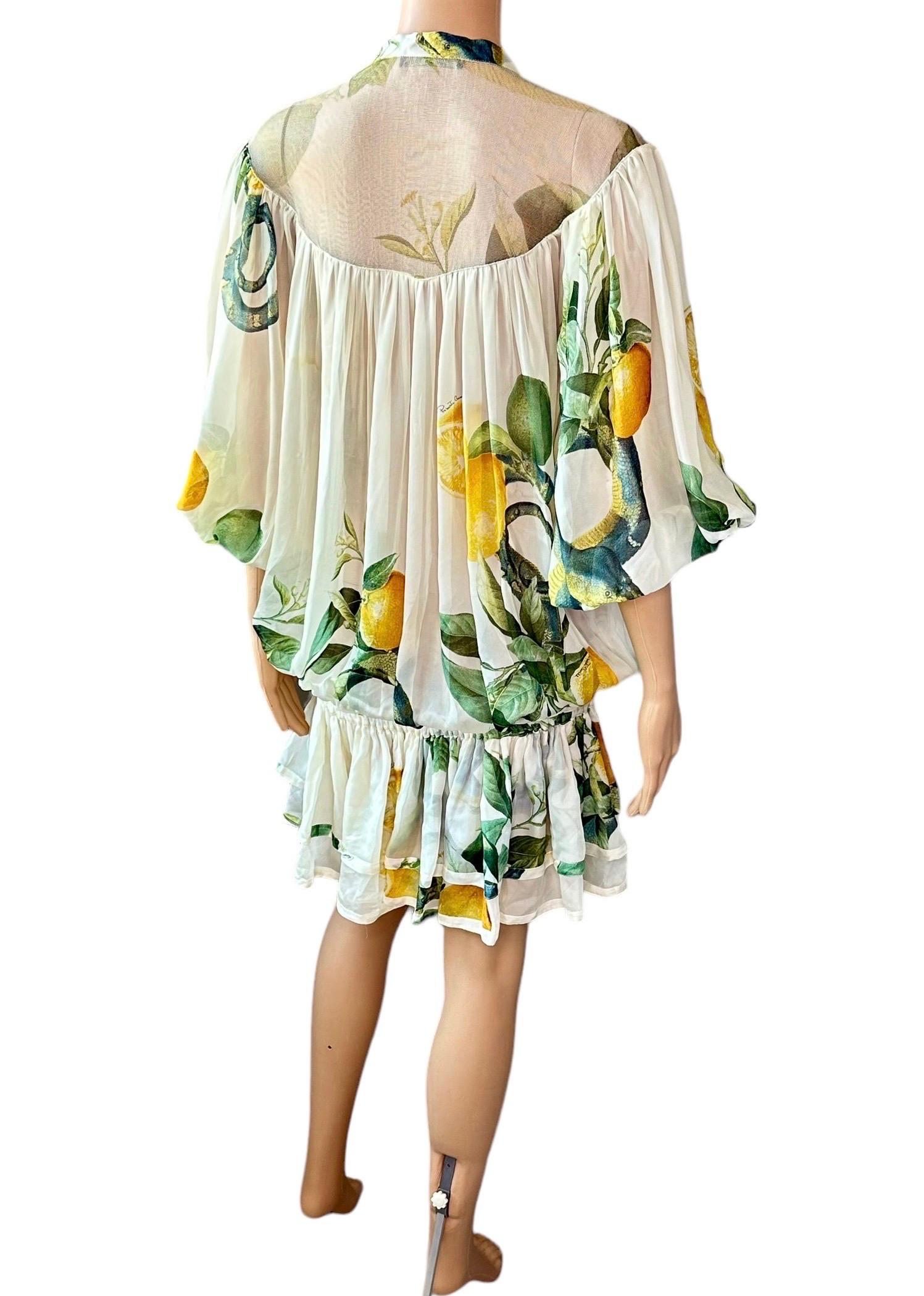 Roberto Cavalli S/S 2005 Runway Lemon Print Plunging Neckline Mini Dress en vente 5