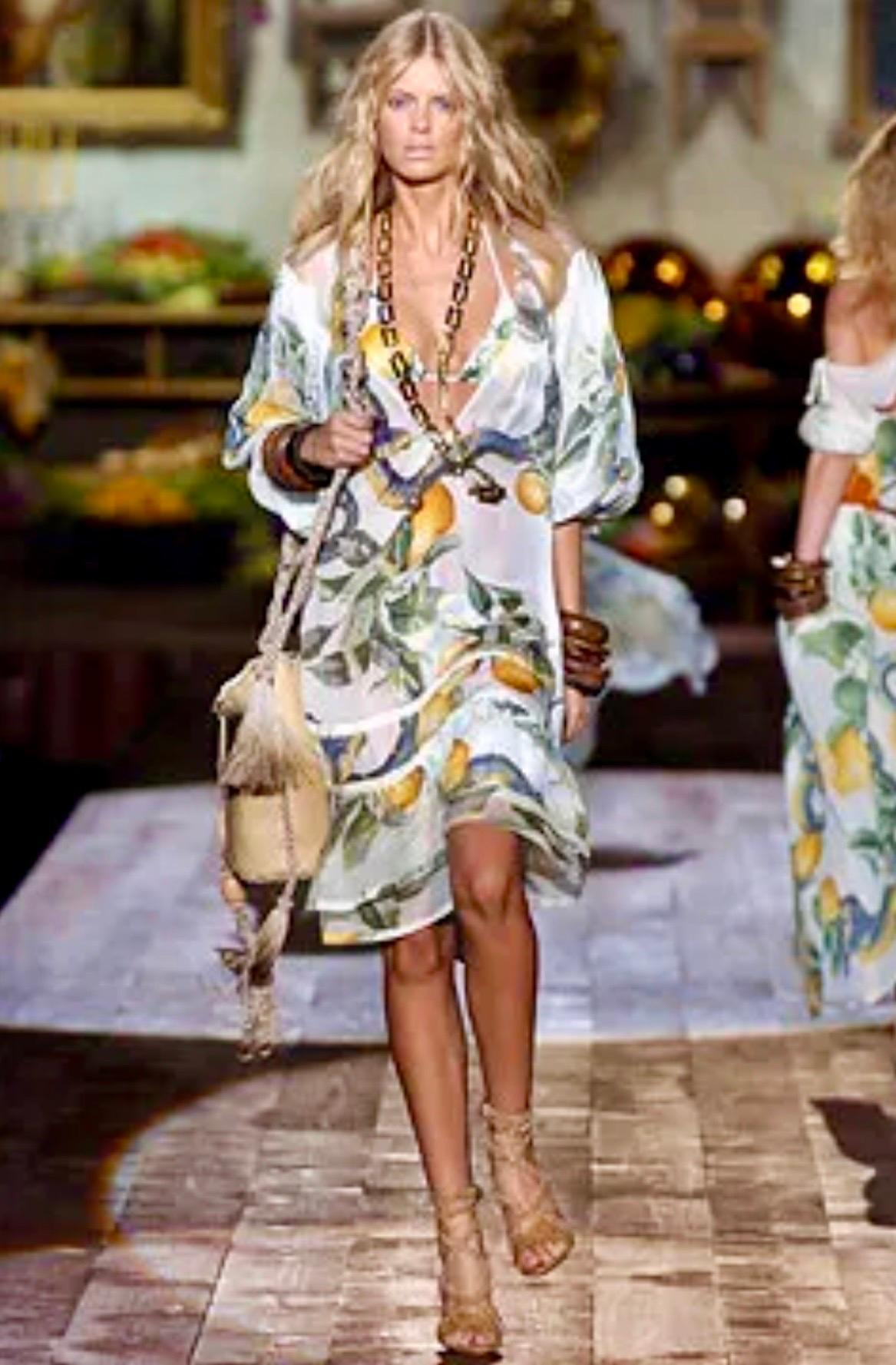 Roberto Cavalli S/S 2005 Runway Lemon Print Plunging Neckline Mini Dress en vente 8