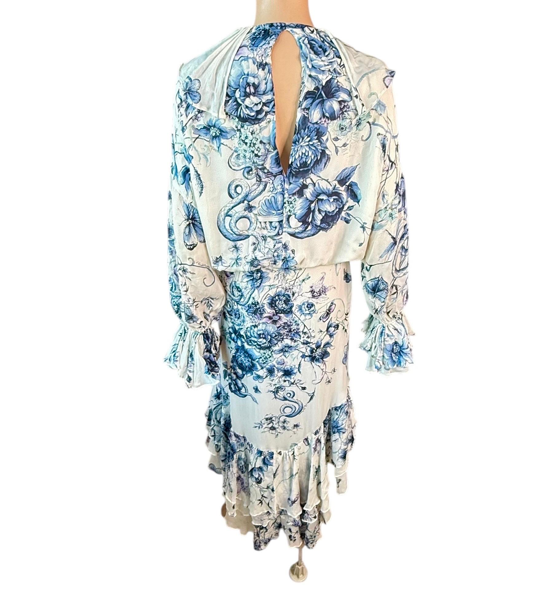 Roberto Cavalli défilé S/S 2005 - Robe bohème à décolleté plongeant et encolure à lacets en vente 6