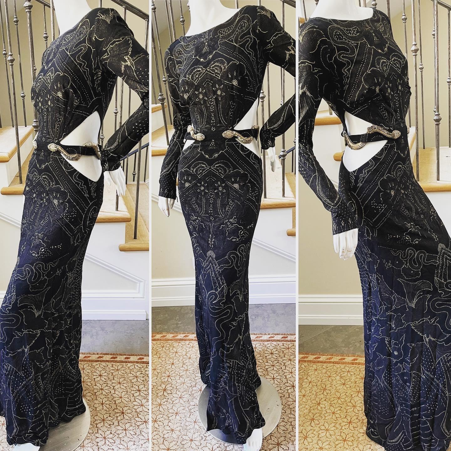 Roberto Cavalli Sexy Vintage Cut Out Evening Dress with Beaded Snake at Waist.
So wonderful, please use the zoom feature to see the details
Size 40
Bust 36