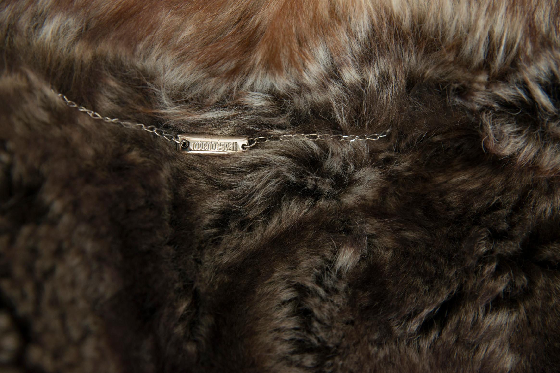 Roberto Cavalli - Veste en cuir bordée de shearling en vente 15