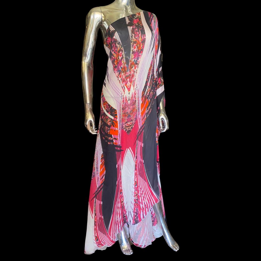 Marron Roberto Cavalli - Robe asymétrique en soie imprimée abstraite, signature, Italie, taille 8 en vente