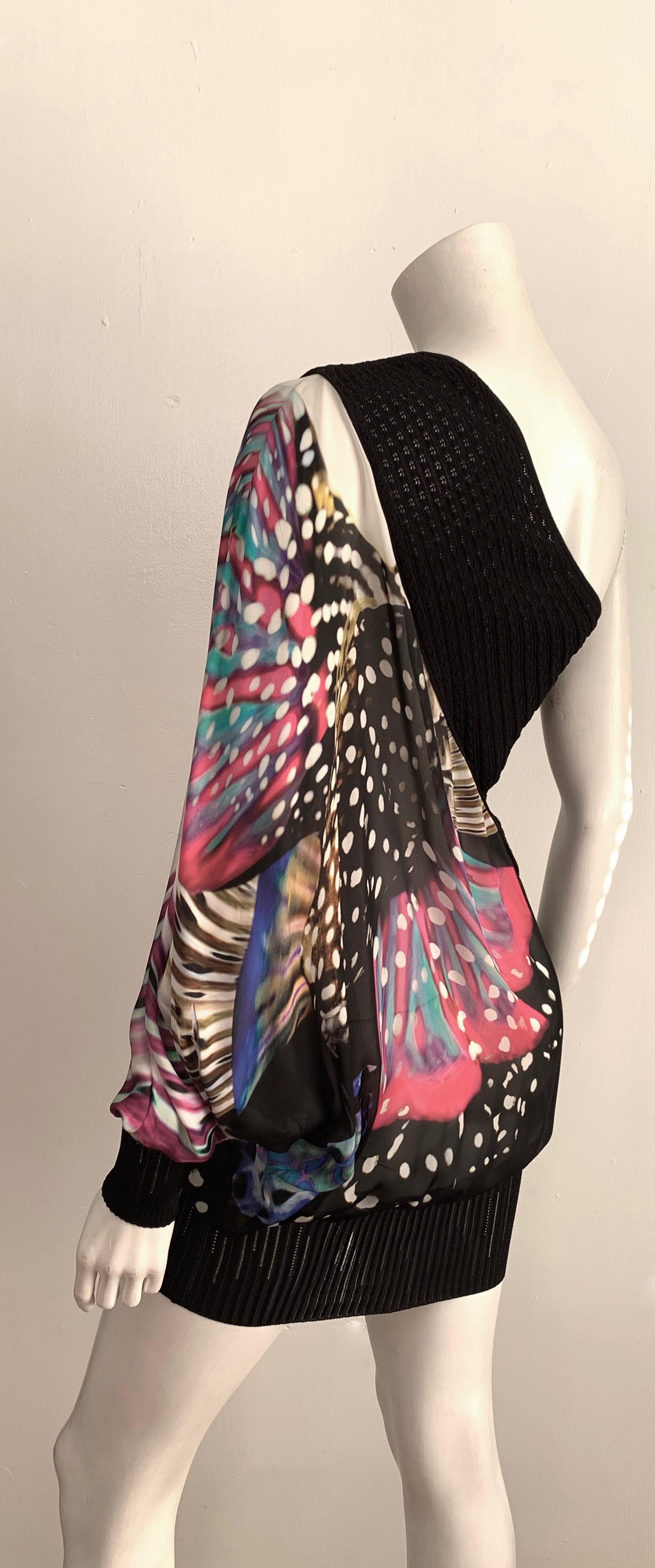 Roberto Cavalli Silk One Shoulder Dress Size 4.  For Sale 8