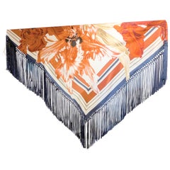 Roberto Cavalli Seidenschal mit Blumendruck und Seidenfransen
