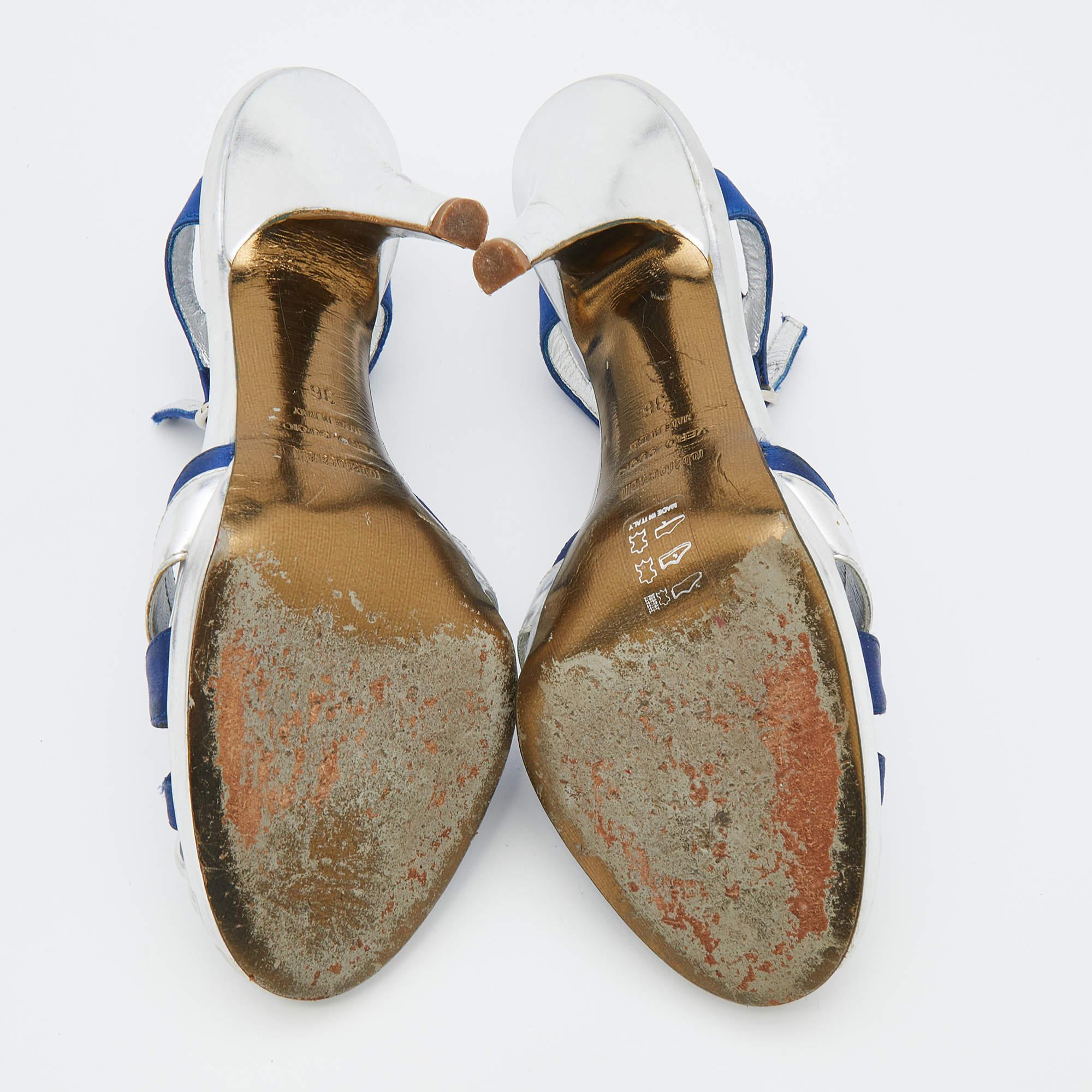 Roberto Cavalli Silver/Blue Leather And Satin T-Strap Sandals Size 36 1