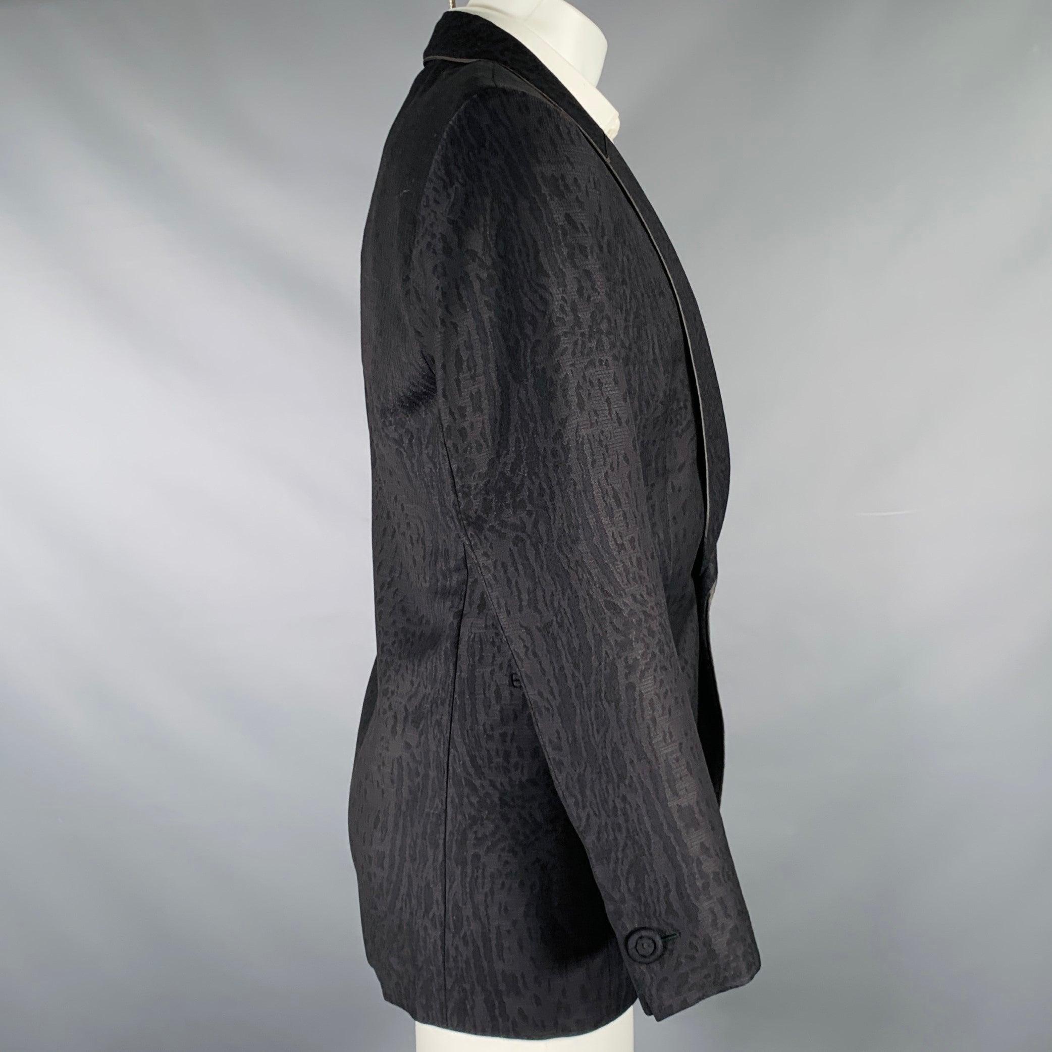 Men's ROBERTO CAVALLI Size 38 Black Animal Print Virgin Wool Sport Coat For Sale