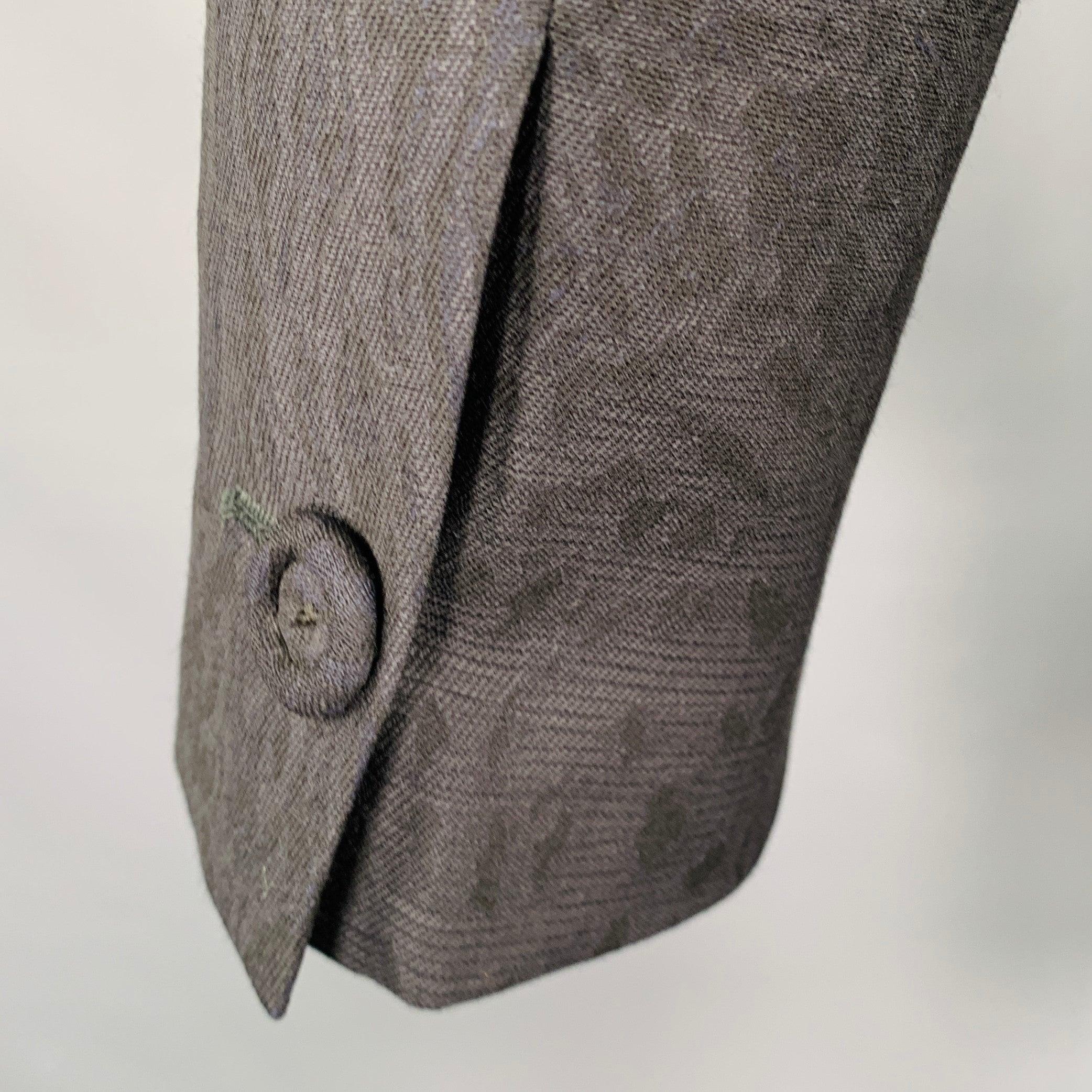 ROBERTO CAVALLI Size 38 Black Animal Print Virgin Wool Sport Coat For Sale 2