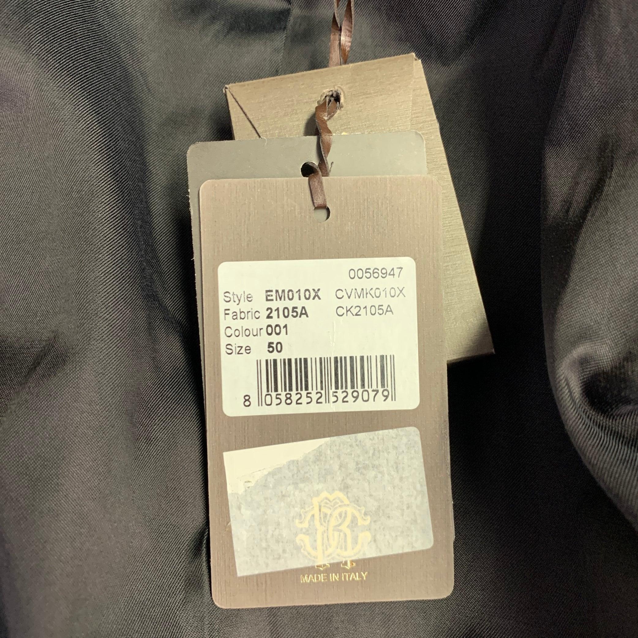 Manteau de sport en laine et soie ROBERTO Cavalli Taille 40 Noir Gris Jacquard de serpent en vente 3