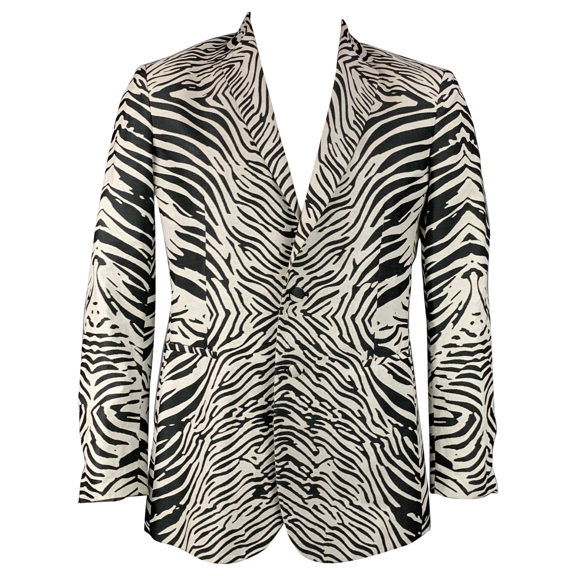 ROBERTO CAVALLI Size 42 Black & White Zebra Print Polyester Blend Sport Coat