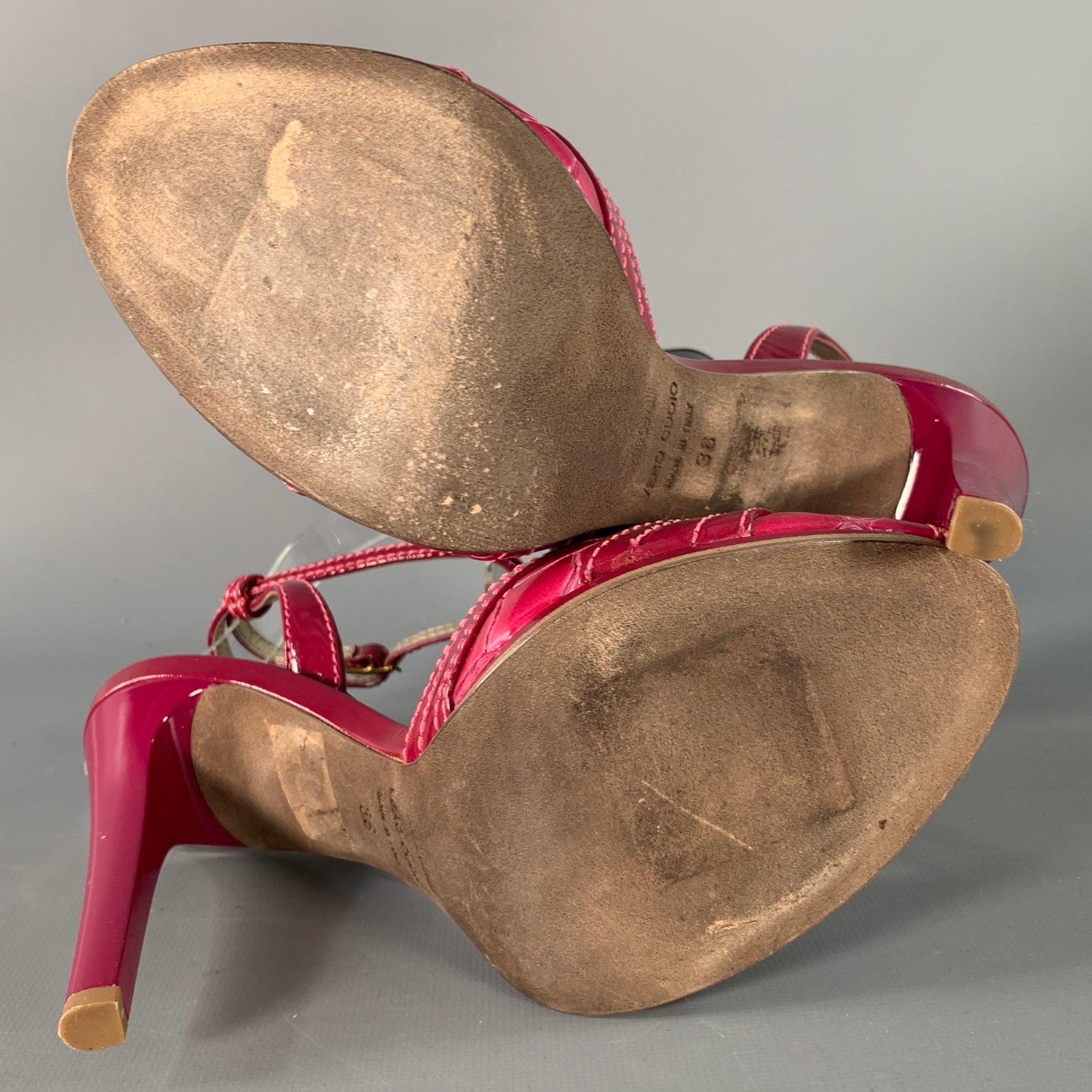 ROBERTO CAVALLI Size 6 Pink Mixed Materials Patent Leather Platform Sandals (Sandales à plateforme en cuir verni) en vente 1