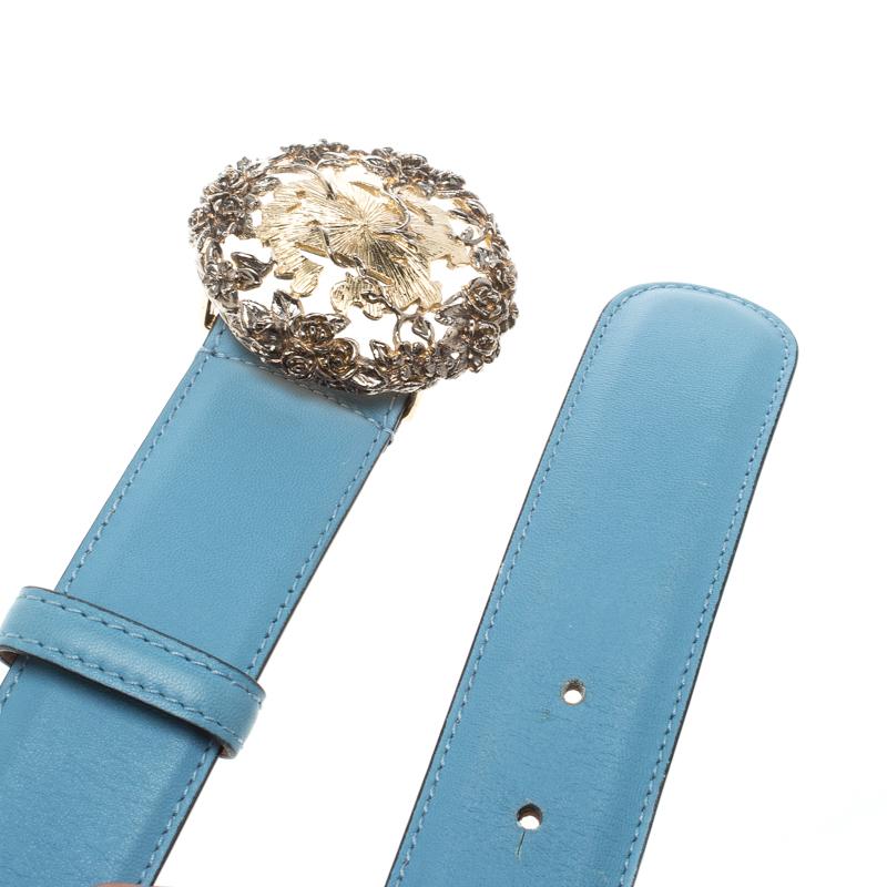 Roberto Cavalli Sky Blue Leather Logo Belt 75cm In Good Condition In Dubai, Al Qouz 2