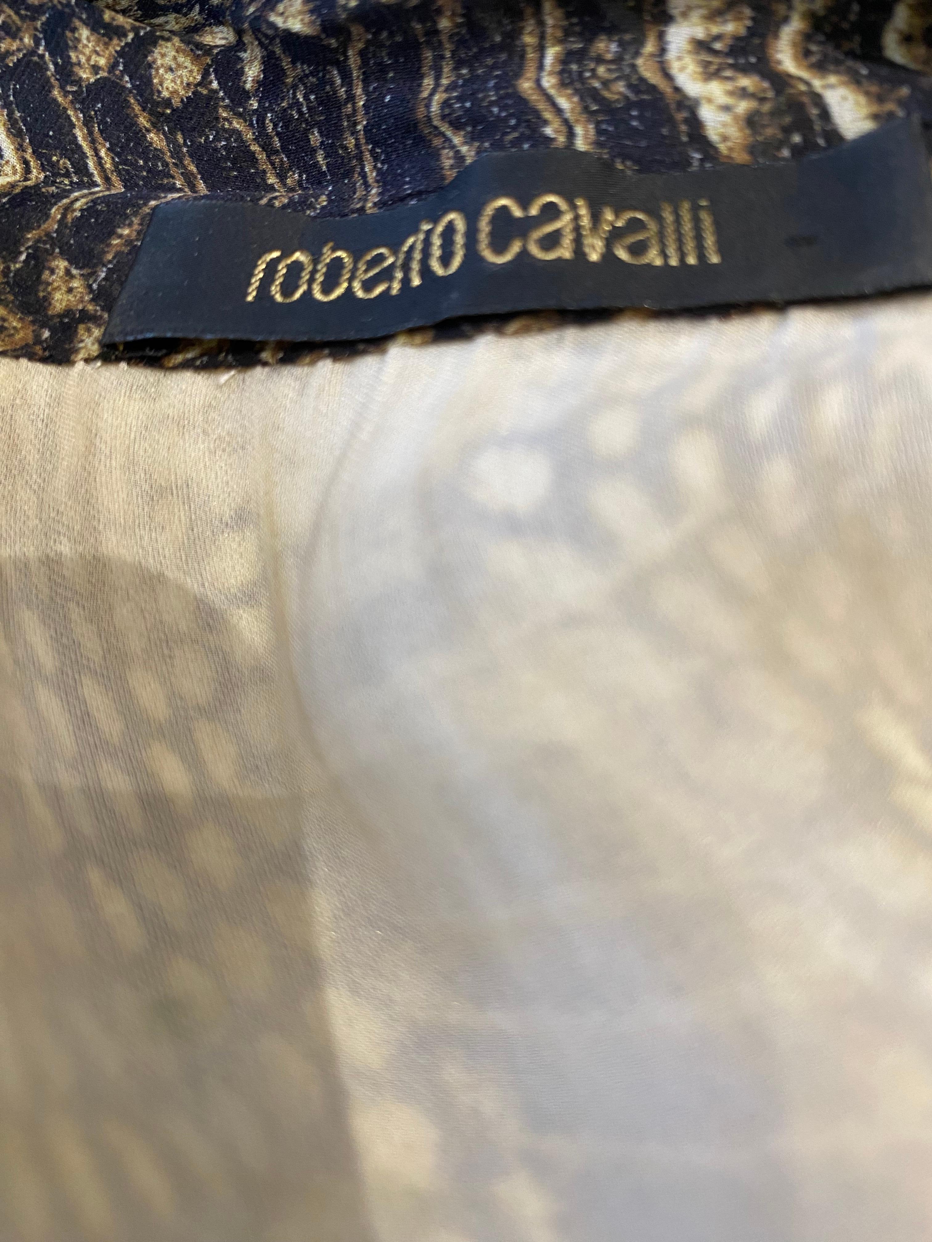 Roberto Cavalli - Robe de cocktail en mousseline de soie imprimée peau de serpent en vente 4