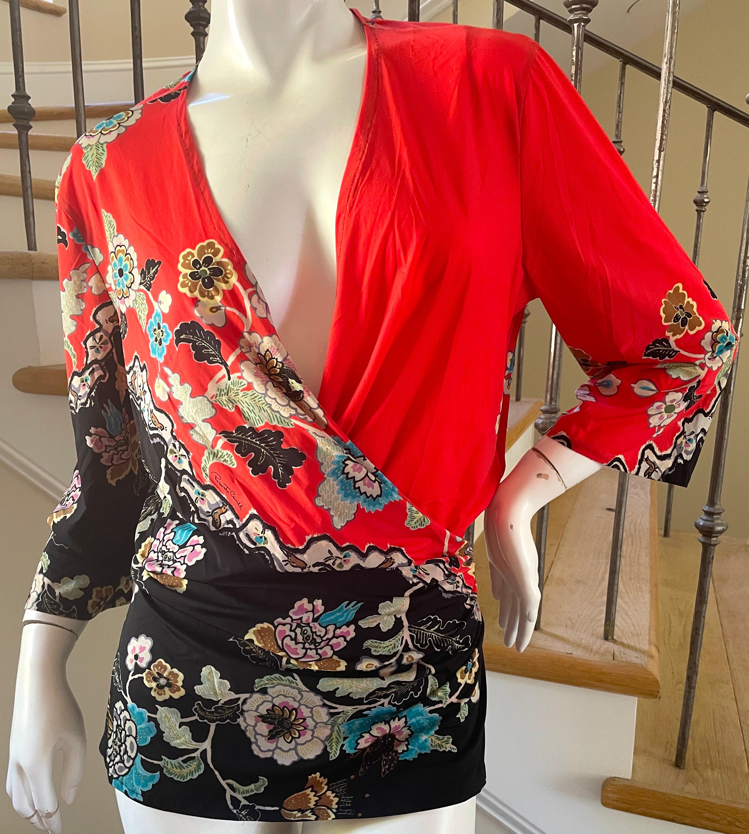 Roberto Cavalli Spring 2003 Chinoiserie Top.
Size XL
Bust 44