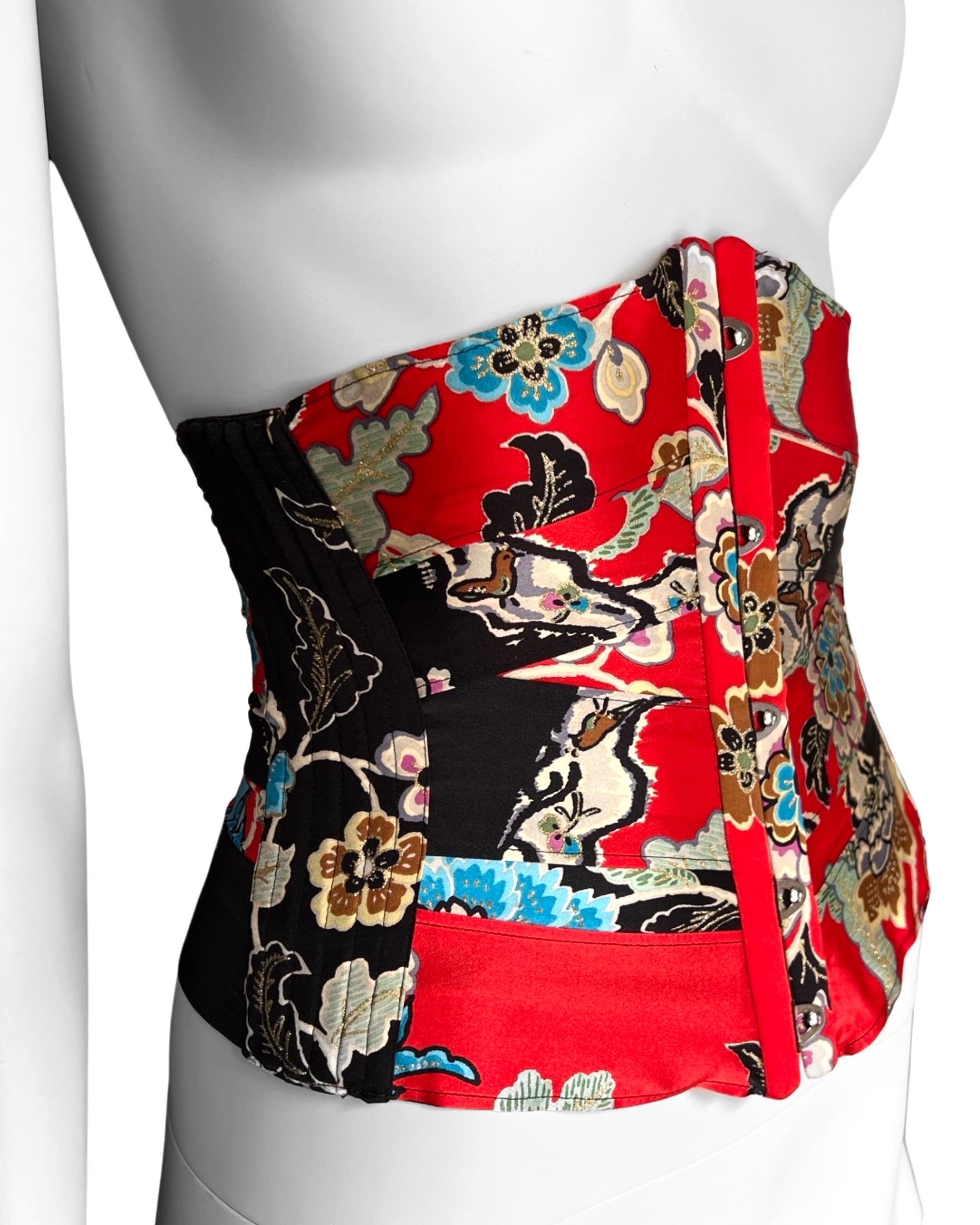 An incredibly gorgeous 100% genuine silk waist cincher from the most iconic Roberto Cavalli collection, Spring 2003, highly documented and seen on many celebrities, runway and ad campaign.

Size Small, waist width (flat lay on one side) - 30 cm (12